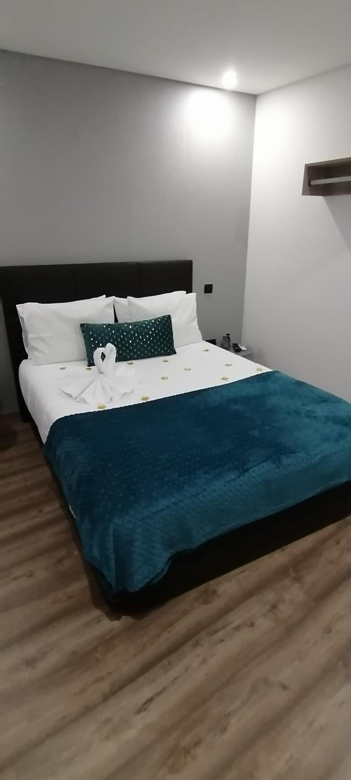 Two-Bedroom Apartment - Photo 14