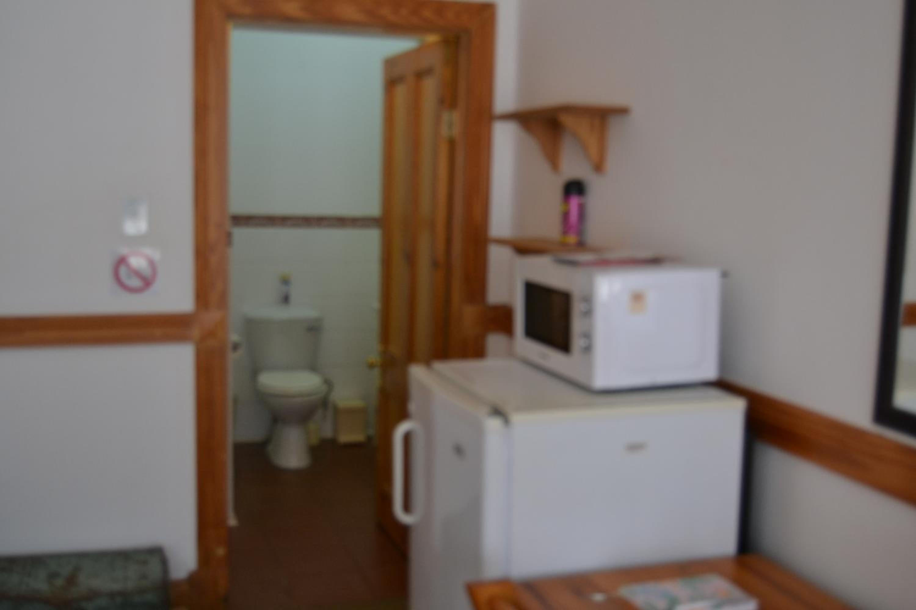 One-Bedroom Apartment - Photo 5