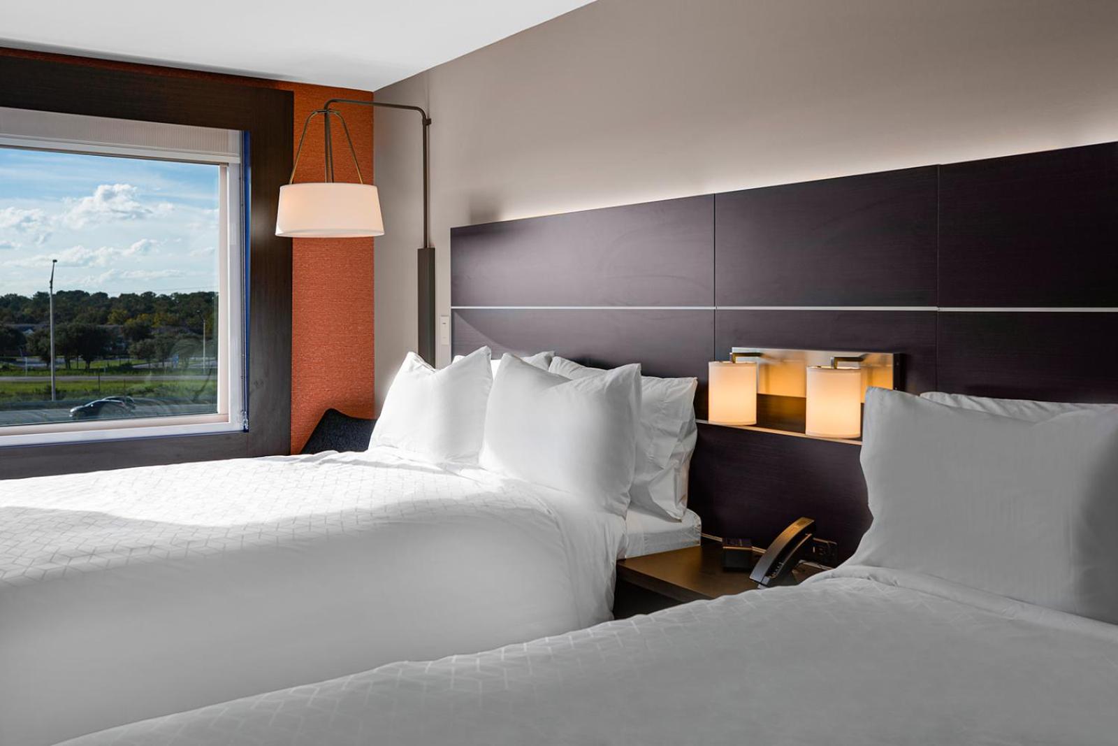 Queen Room with Two Queen Beds - Hearing Accessible - Photo 1