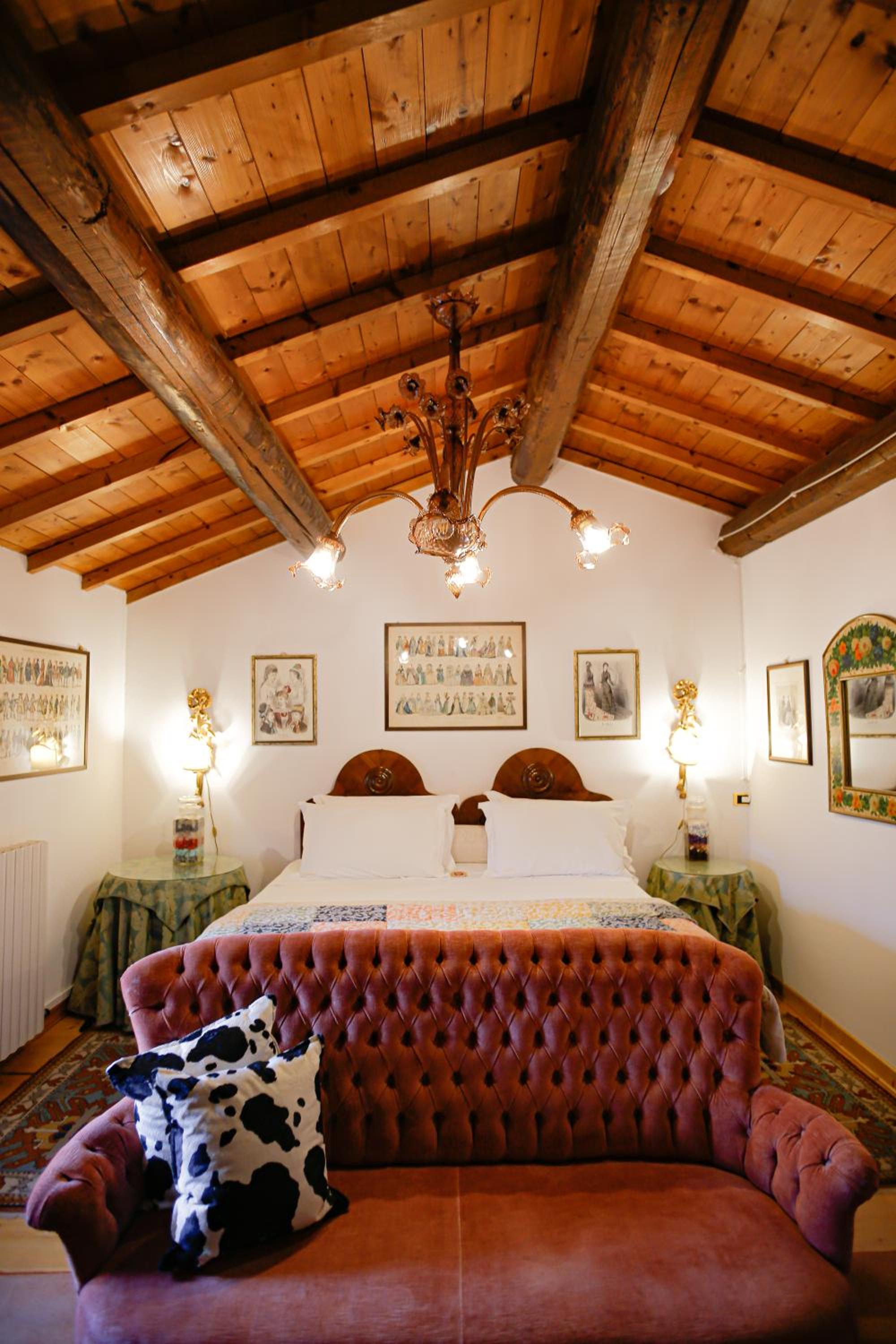 Double Room - Photo 10
