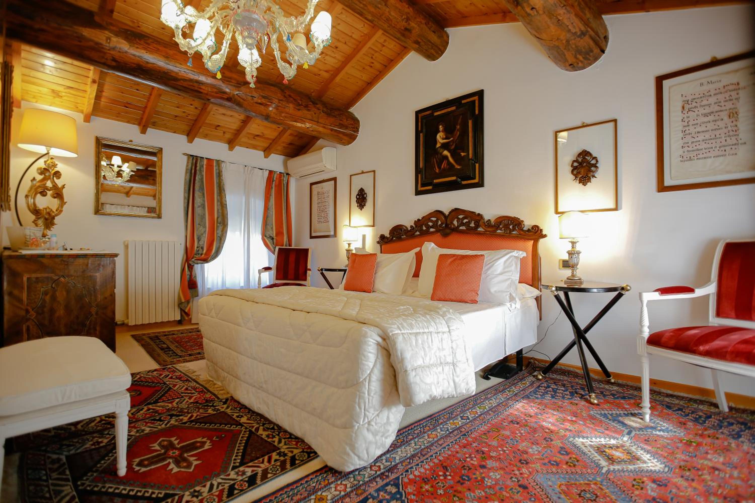Double Room - Photo 14