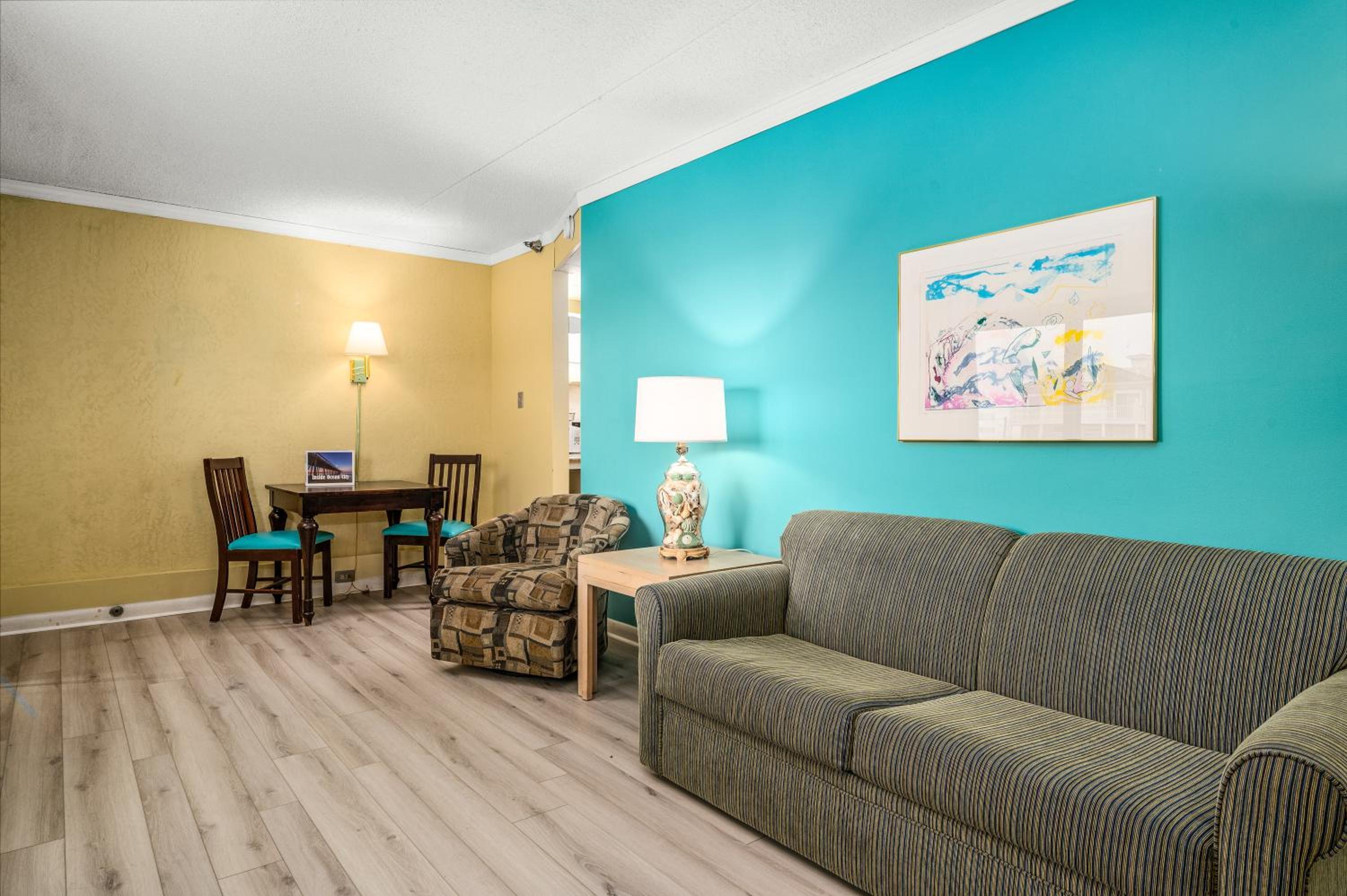 King Suite-No Pets Allowed photo 1
