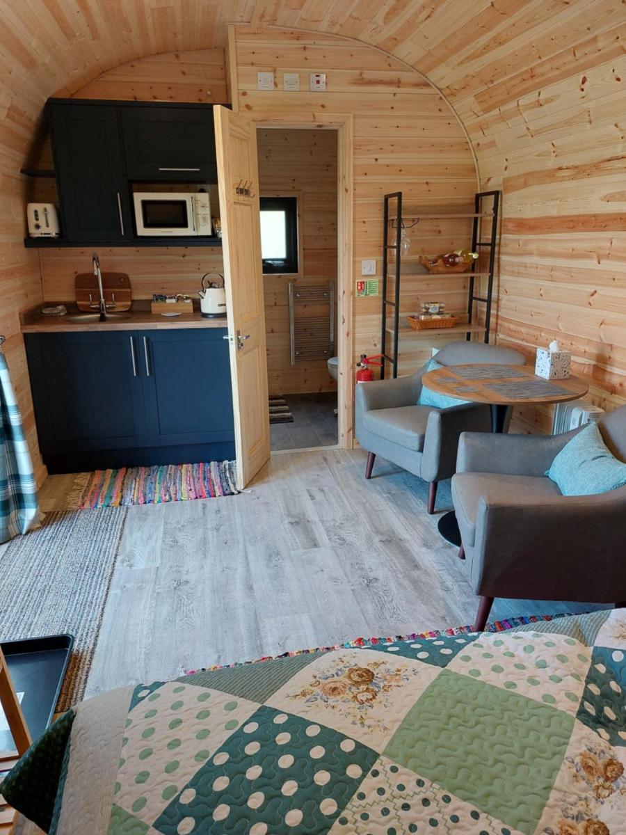 Deluxe Double Room with Shower photo 2