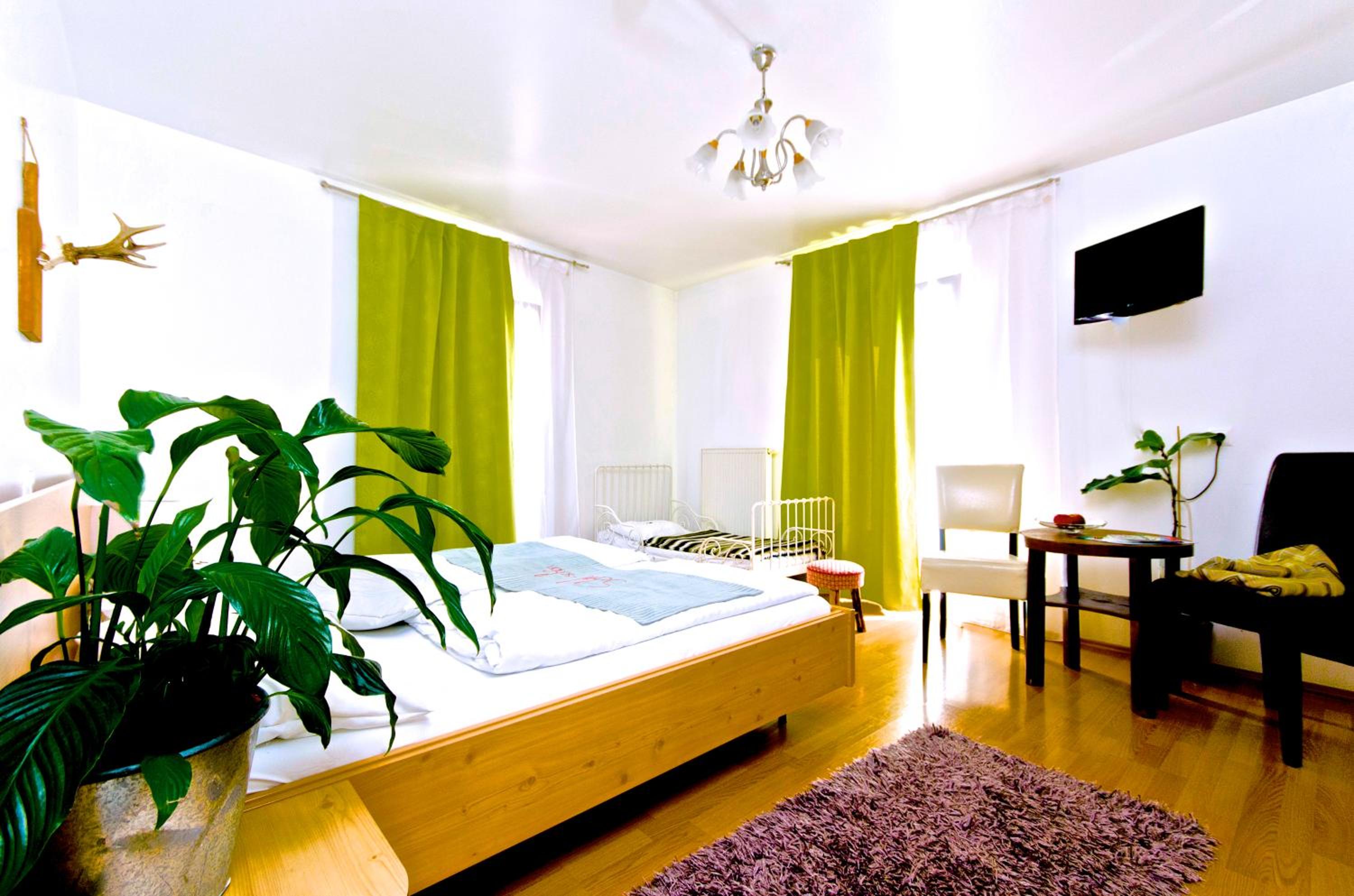 Double Room - Photo 2