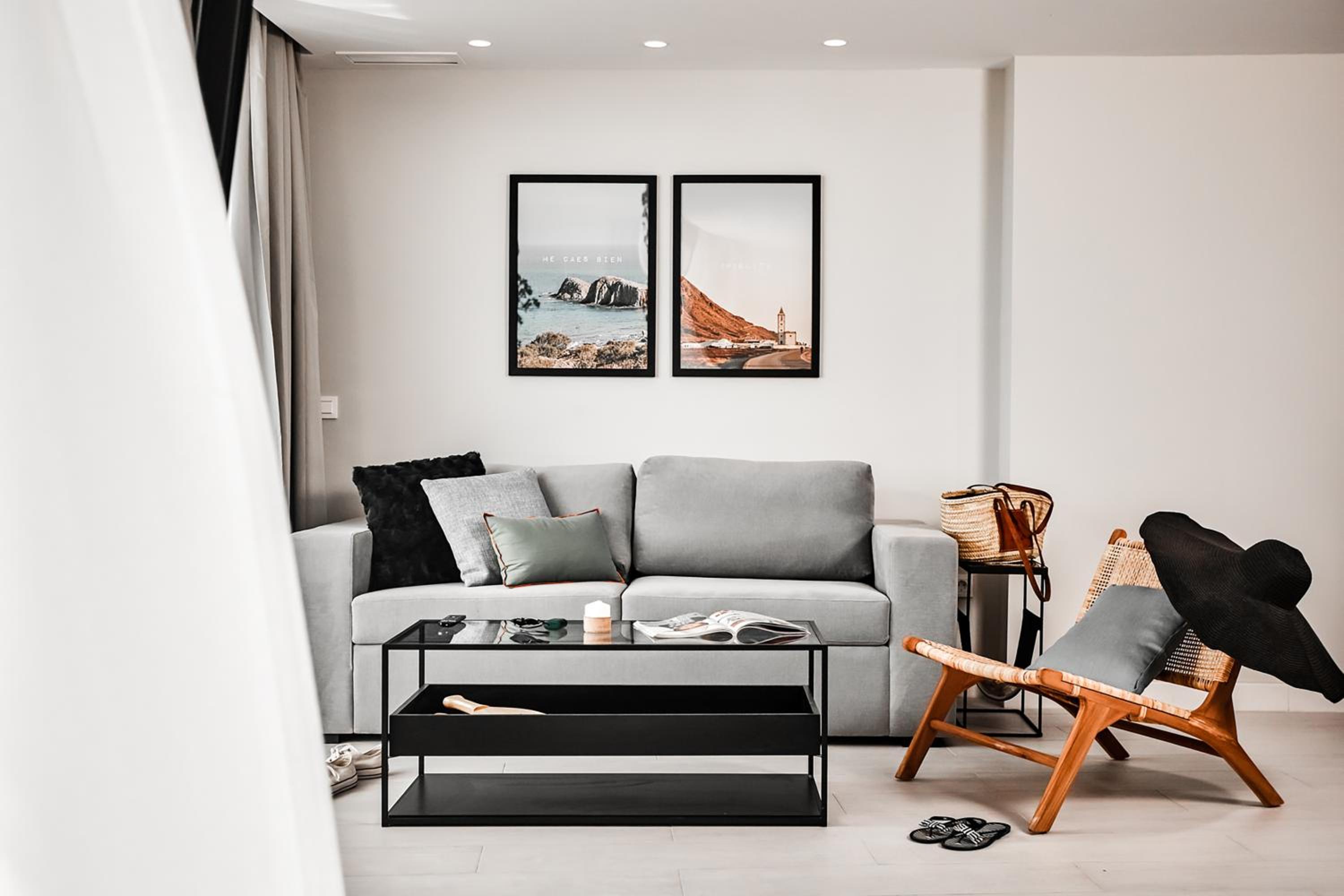 Standard One-Bedroom Apartment - Photo 4