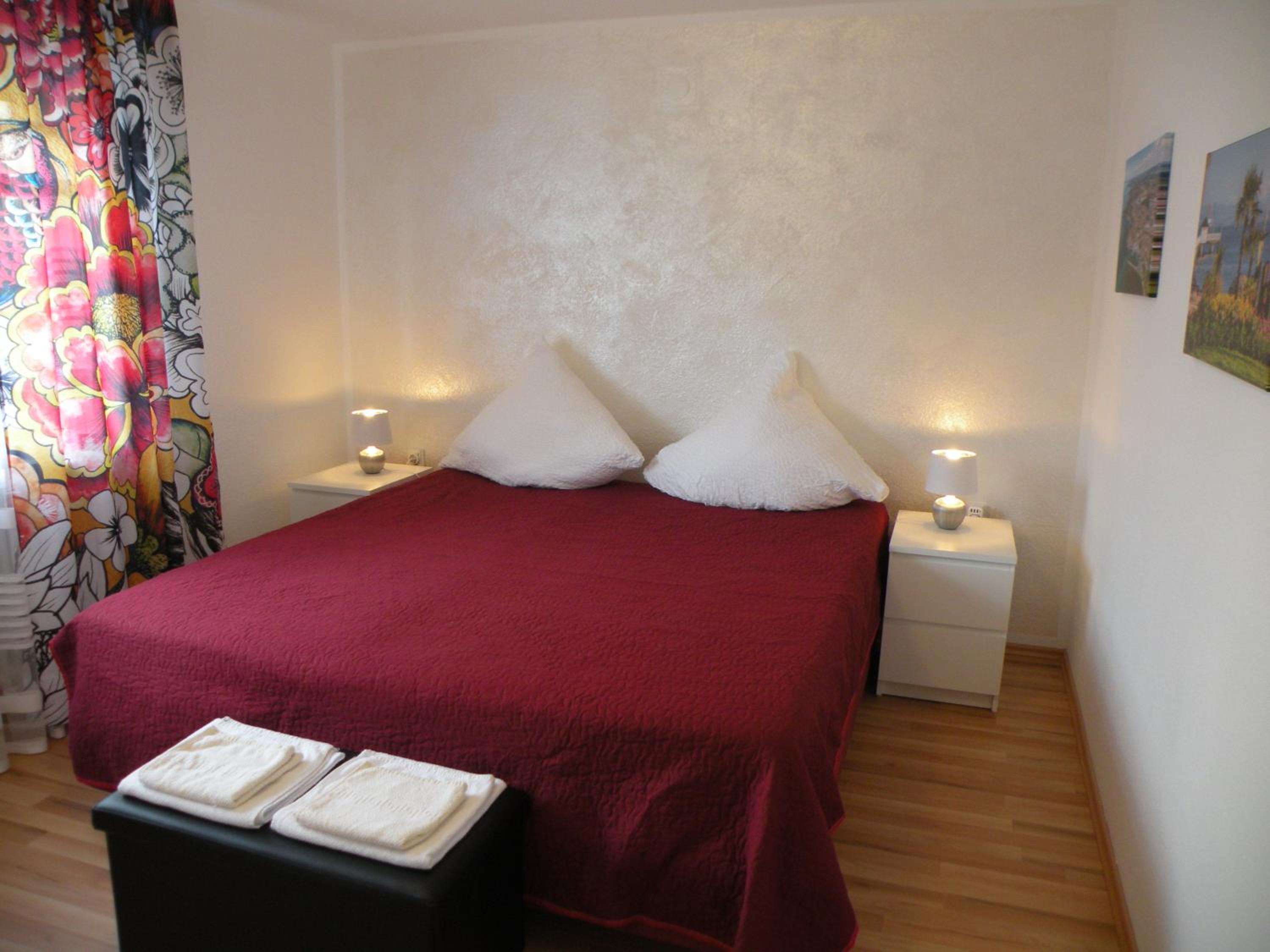 Apartment with Garden View - Photo 2