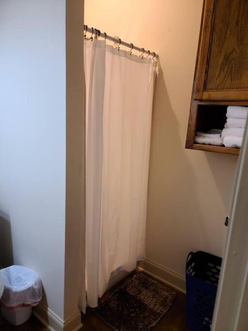 Two-Bedroom Apartment - Photo 16