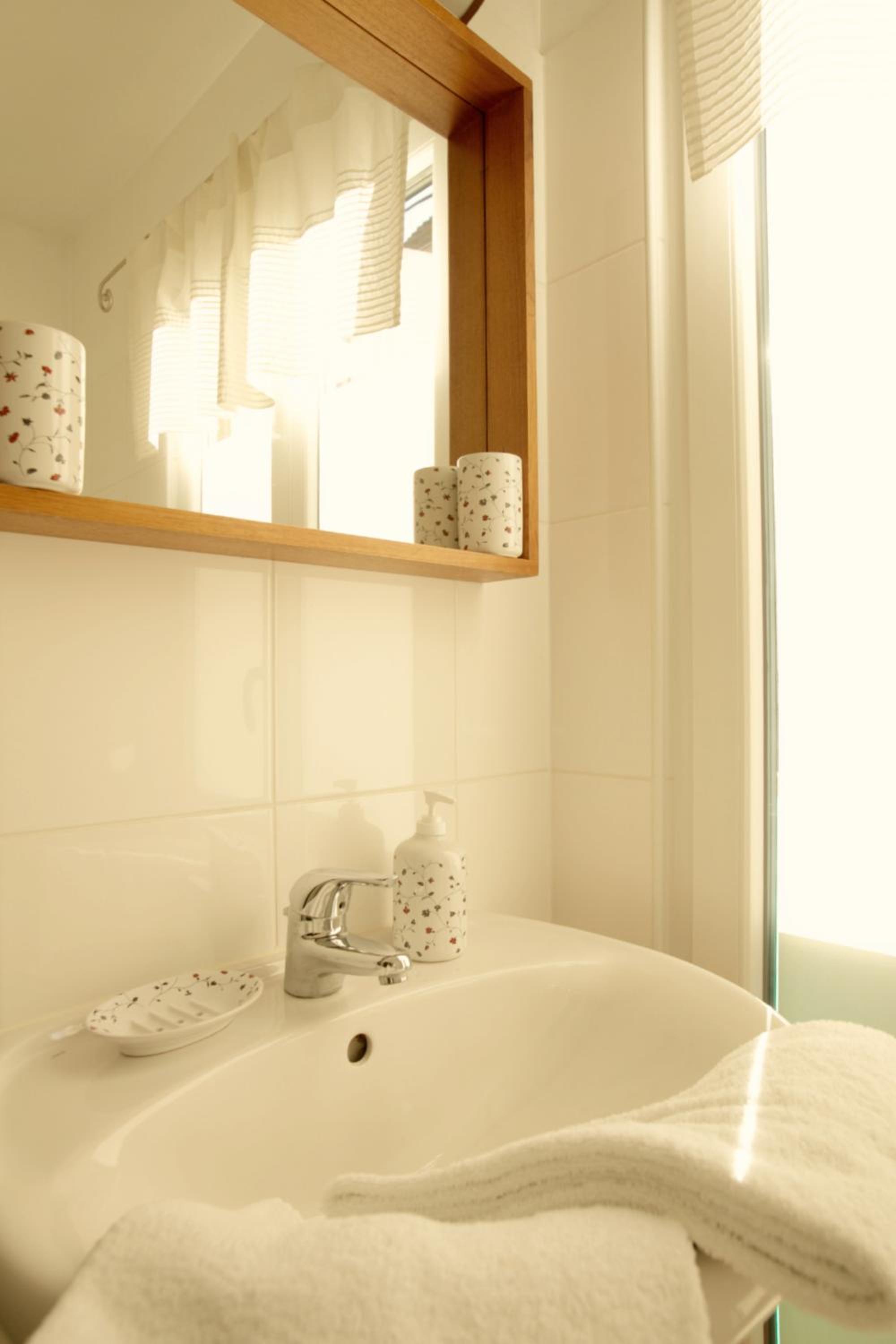 Double Room - Photo 5