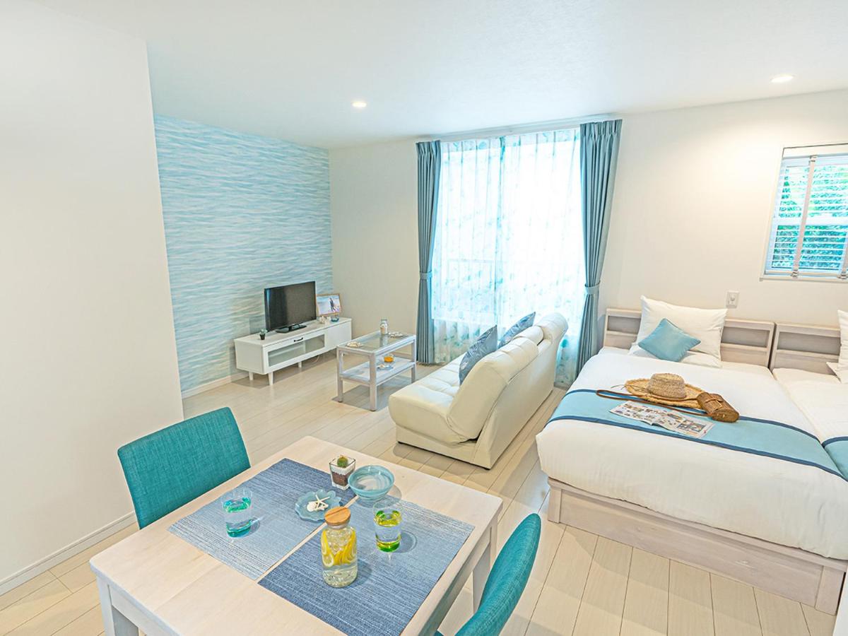 Twin Room with Extra Bed - Photo 1