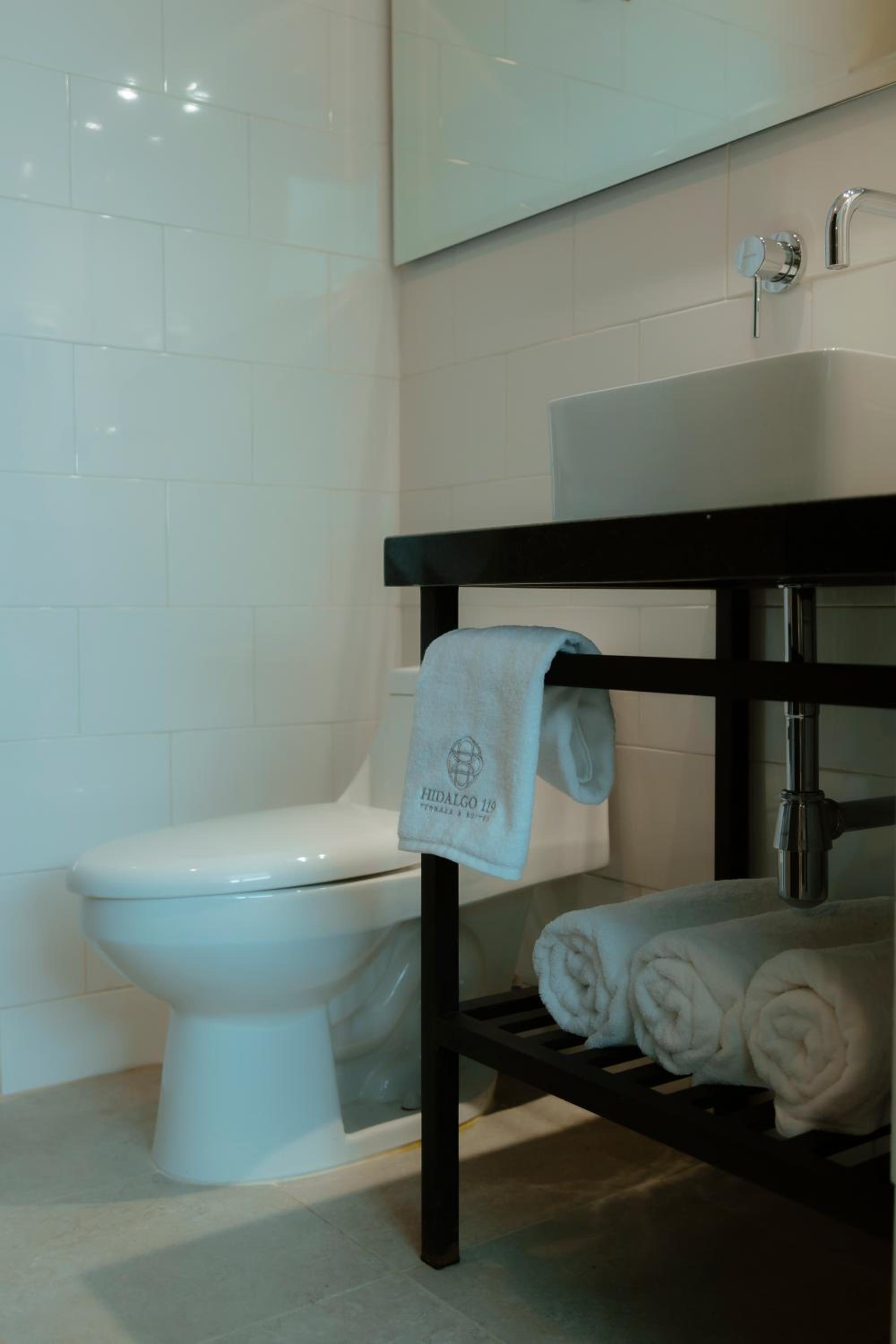 Two-Bedroom Apartment - Photo 15