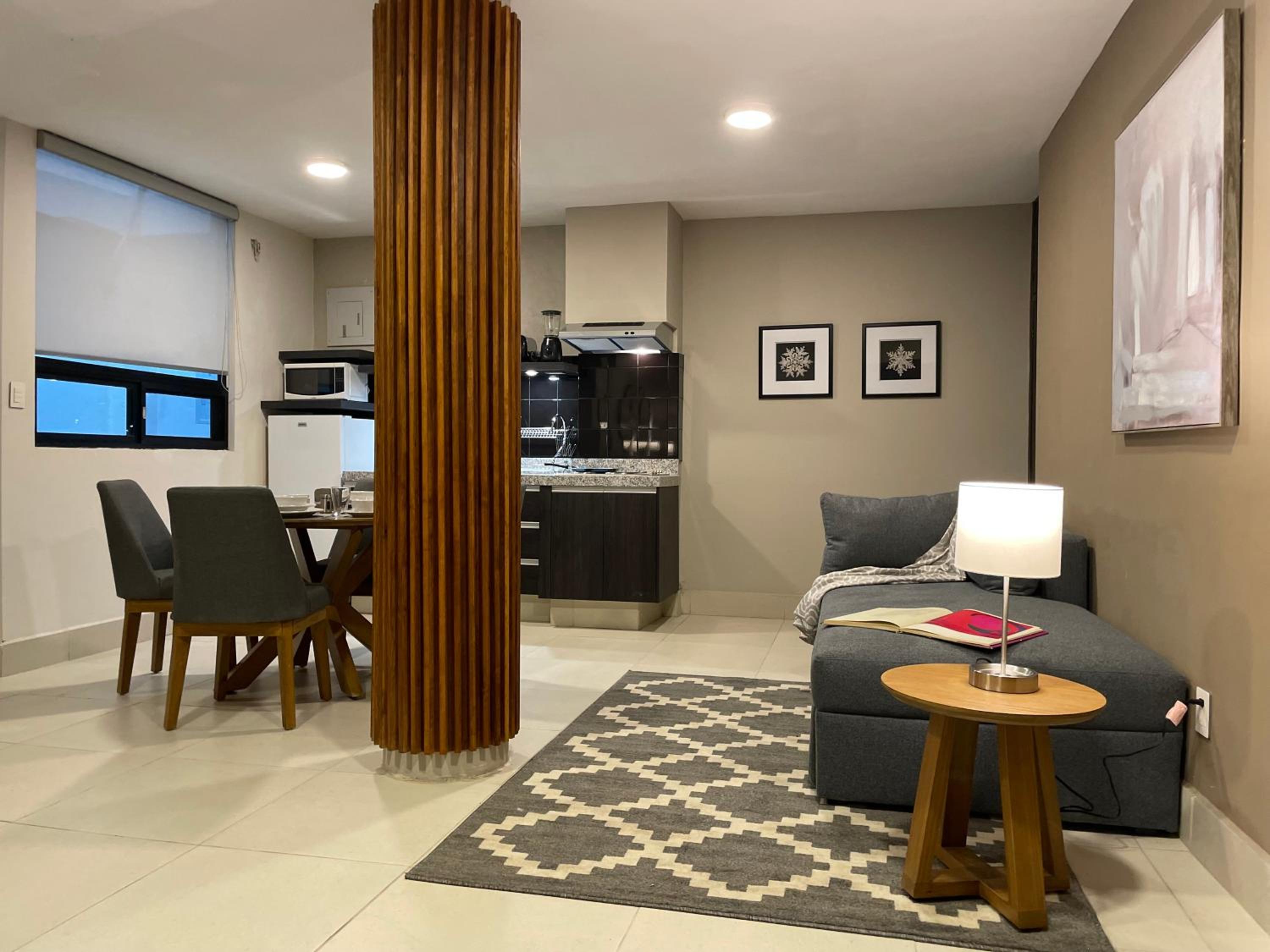 One-Bedroom Apartment - Photo 1