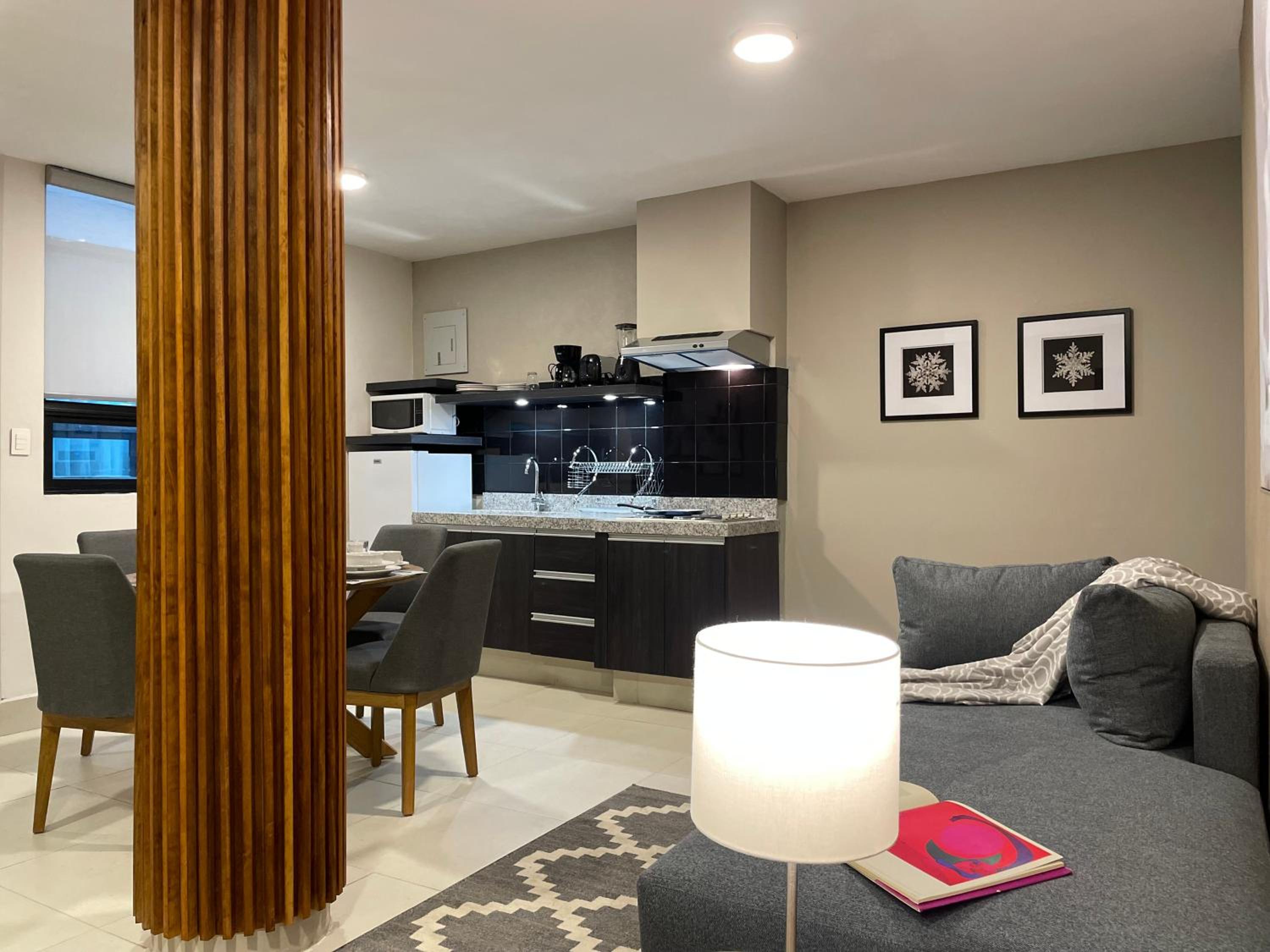 One-Bedroom Apartment - Photo 16