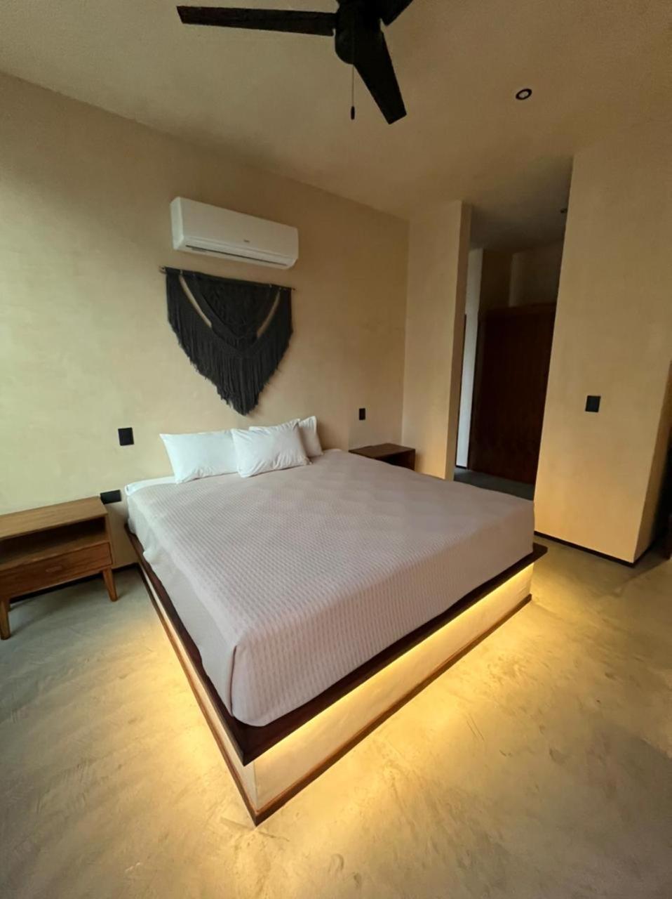 Two-Bedroom Apartment - Photo 20