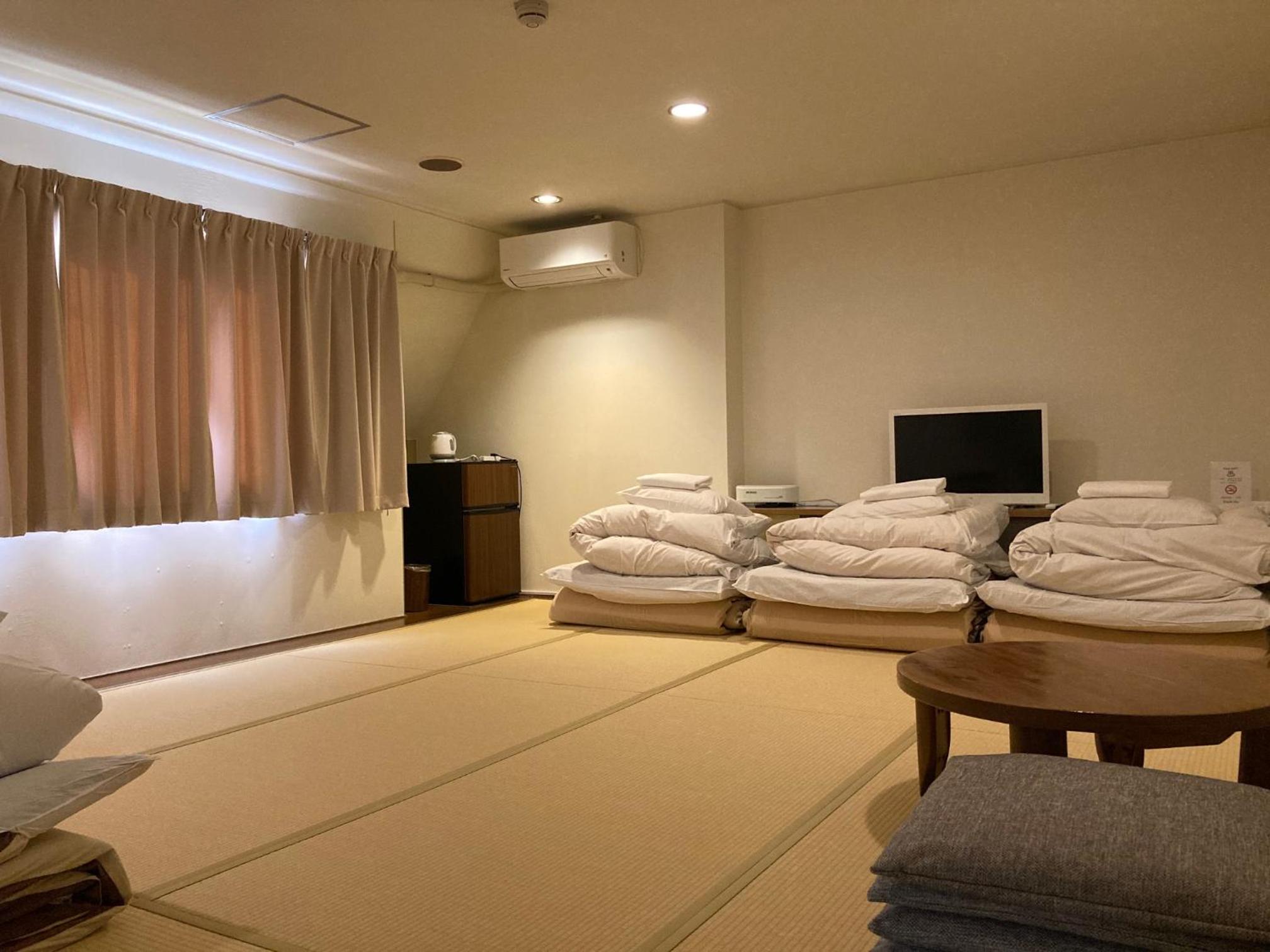 Japanese-Style Quadruple Room - Photo 1