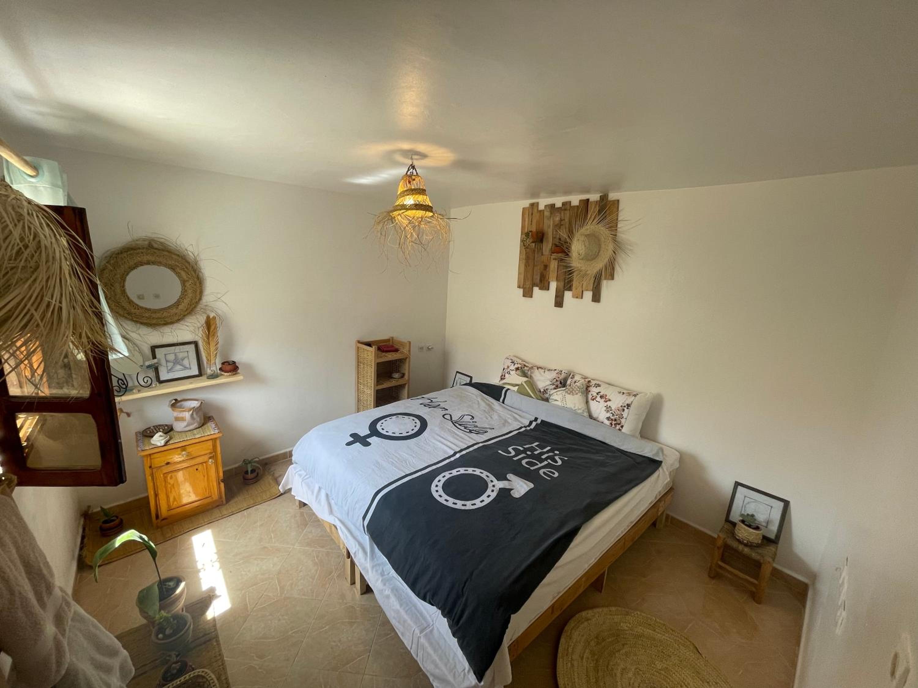 Double or Twin Room with Mountain View - Photo 19