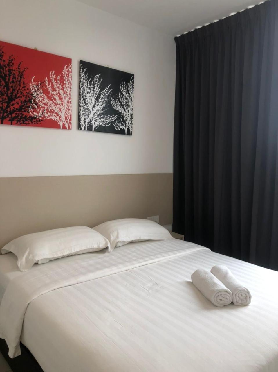 Deluxe Queen Room - Photo 3