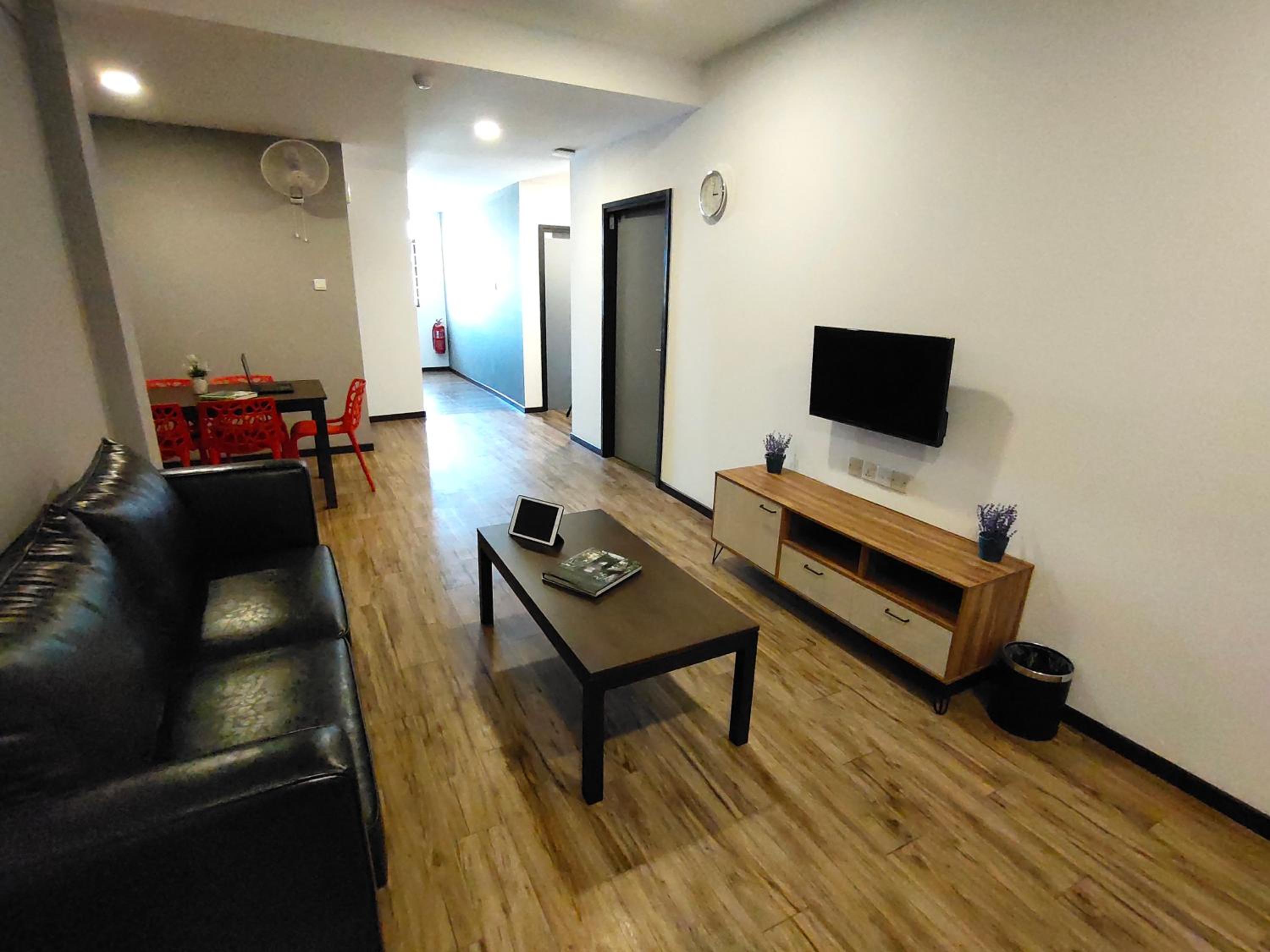 Two-Bedroom Apartment photo 3