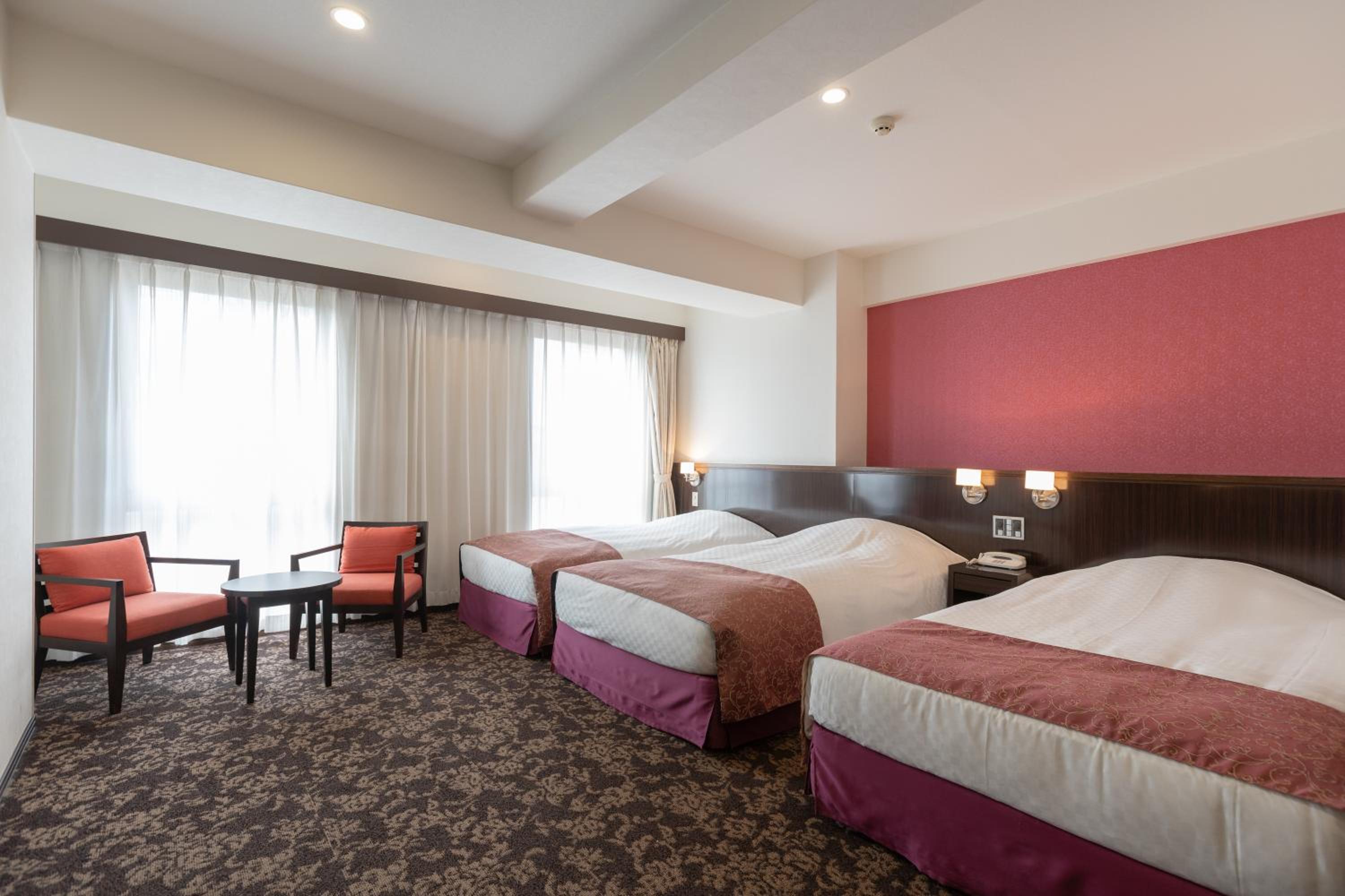 Triple Room
