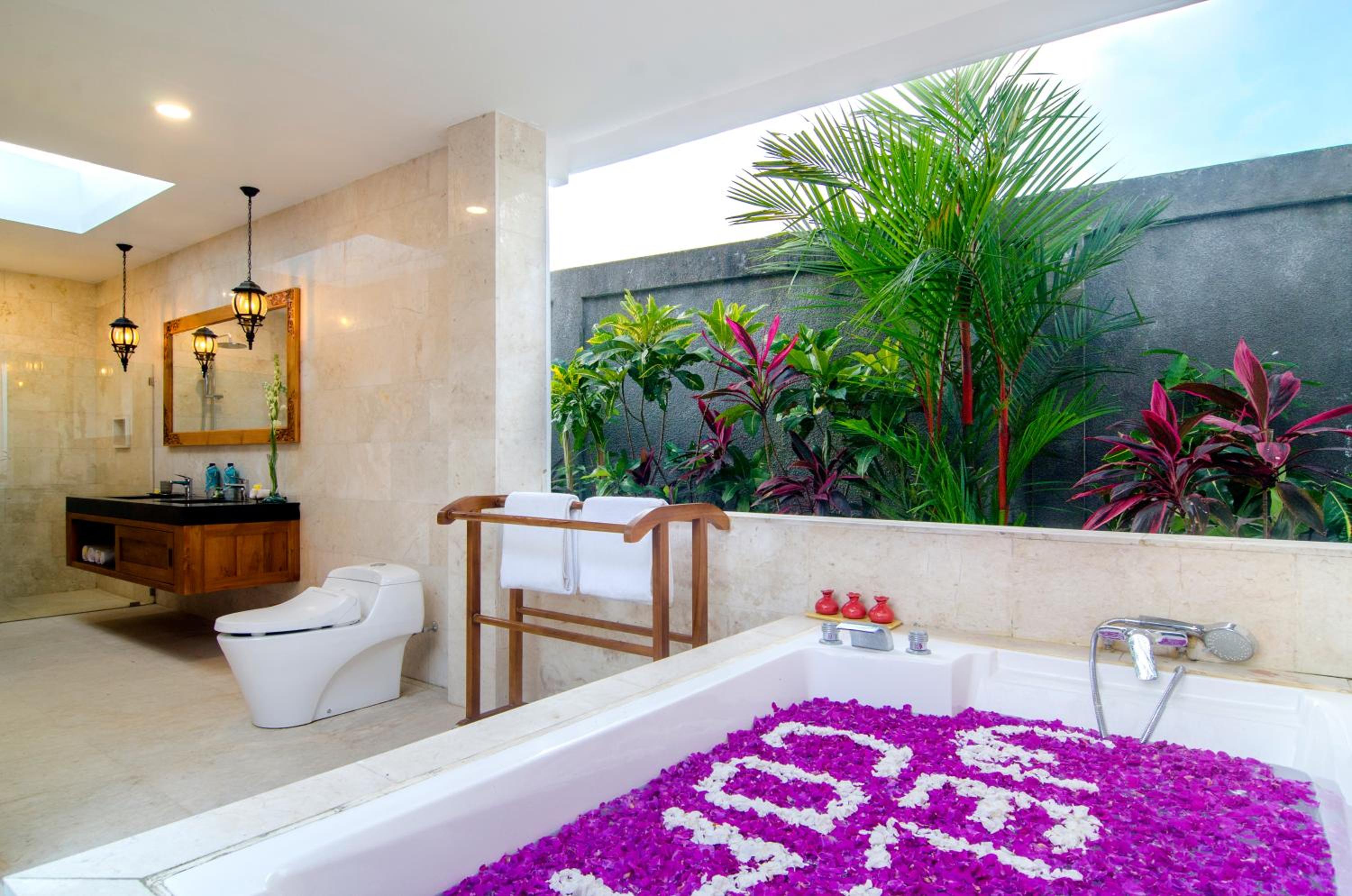 Villa with Private Pool photo 2
