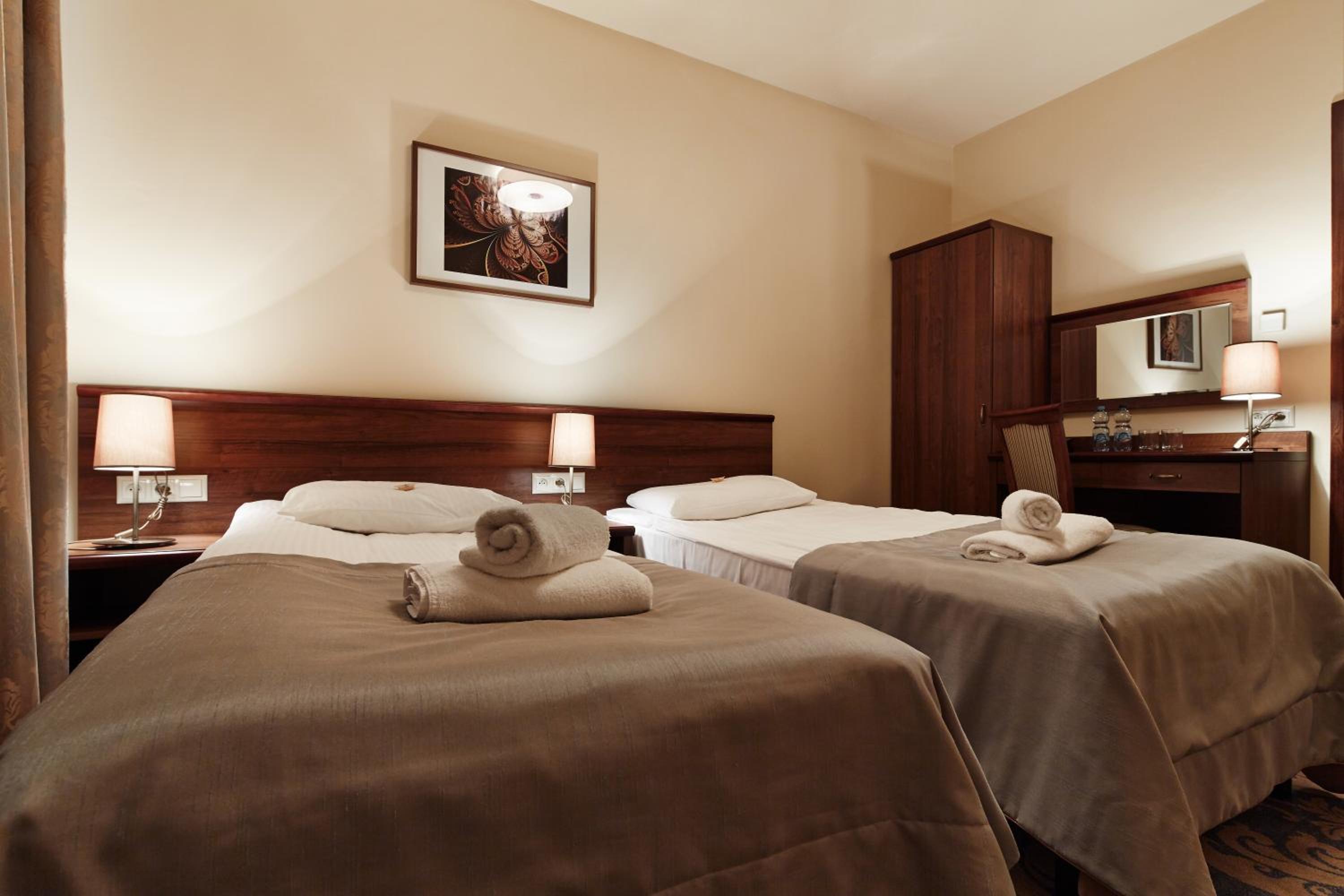 Deluxe Twin Room photo 2