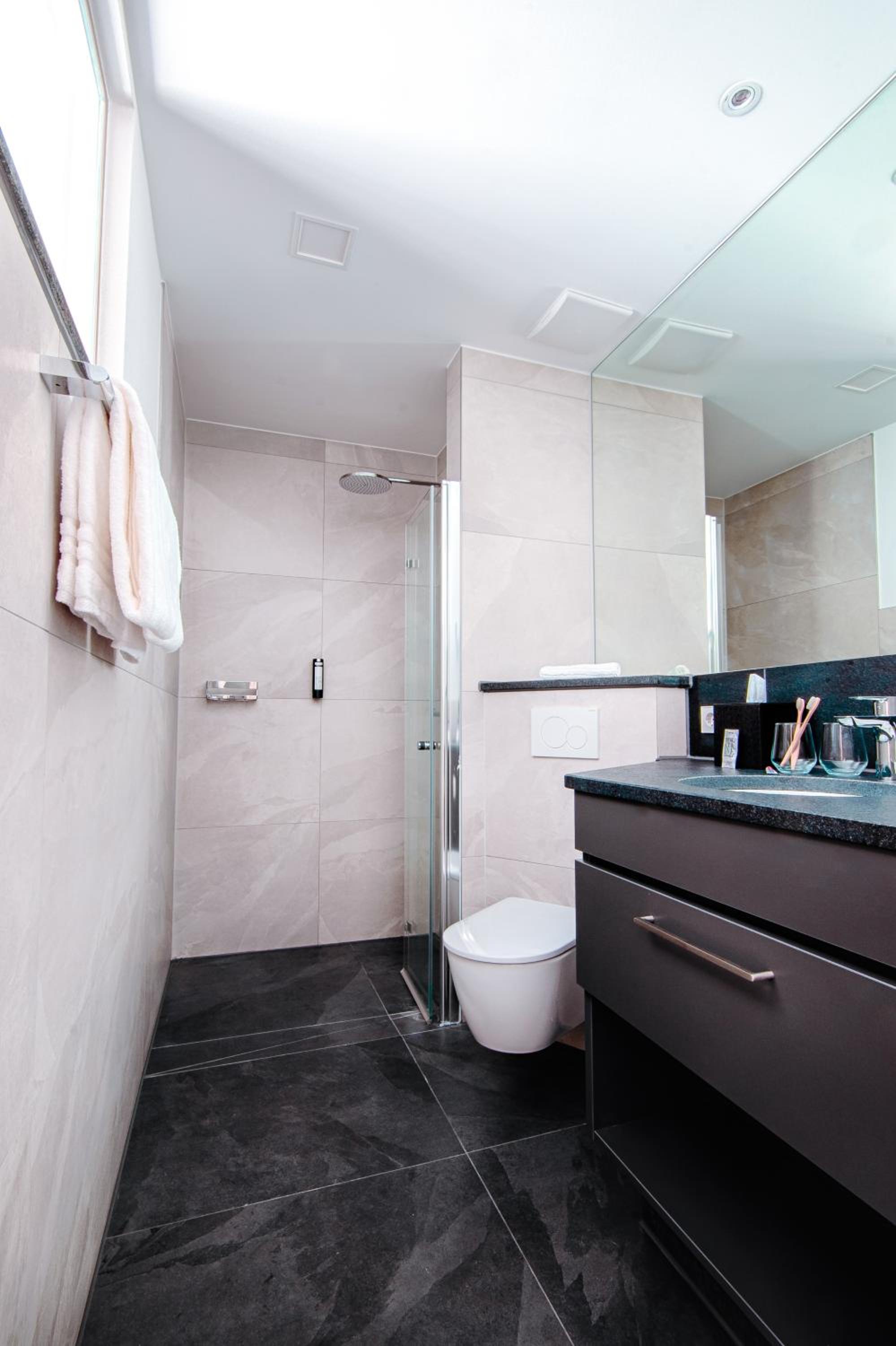 Double Room - Photo 17
