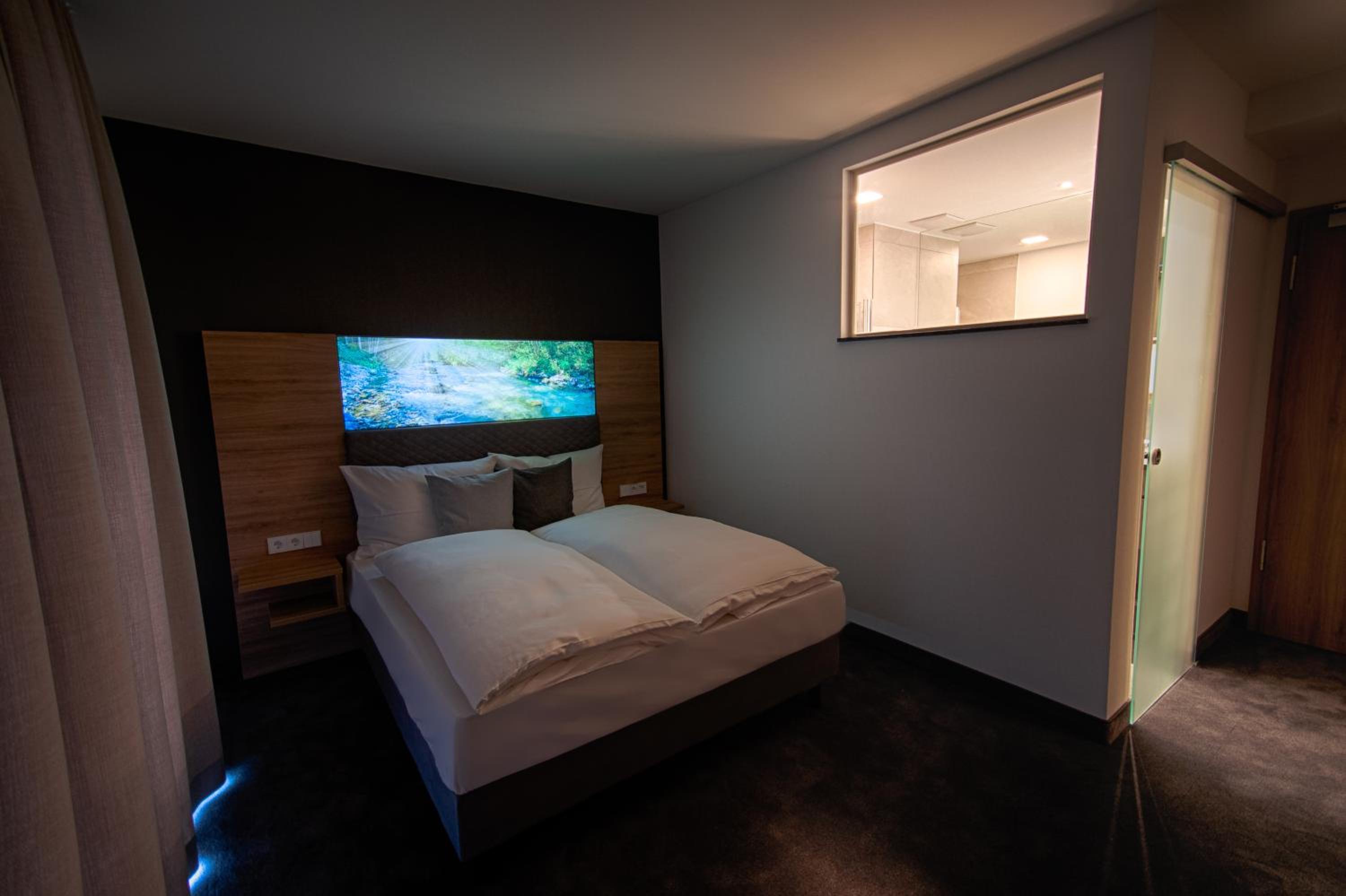 Double Room - Photo 5