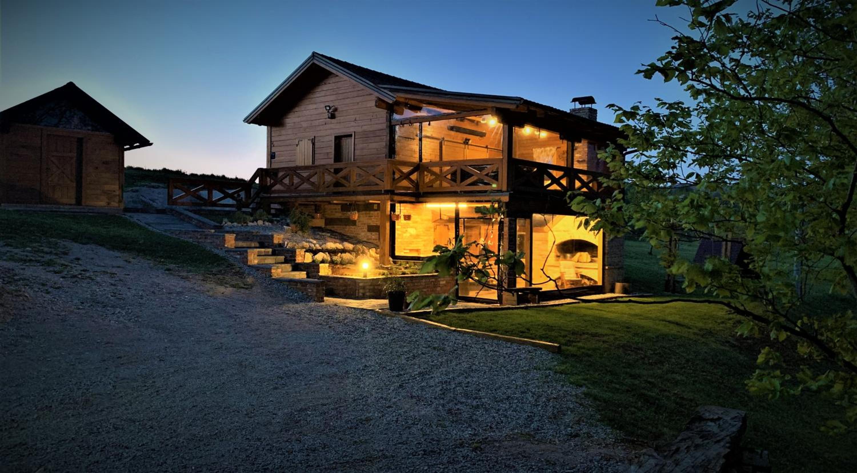 Three-Bedroom Chalet photo 3