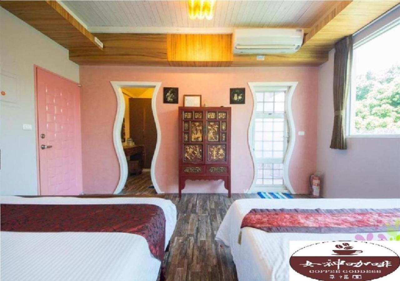 Standard Quadruple Room photo 2