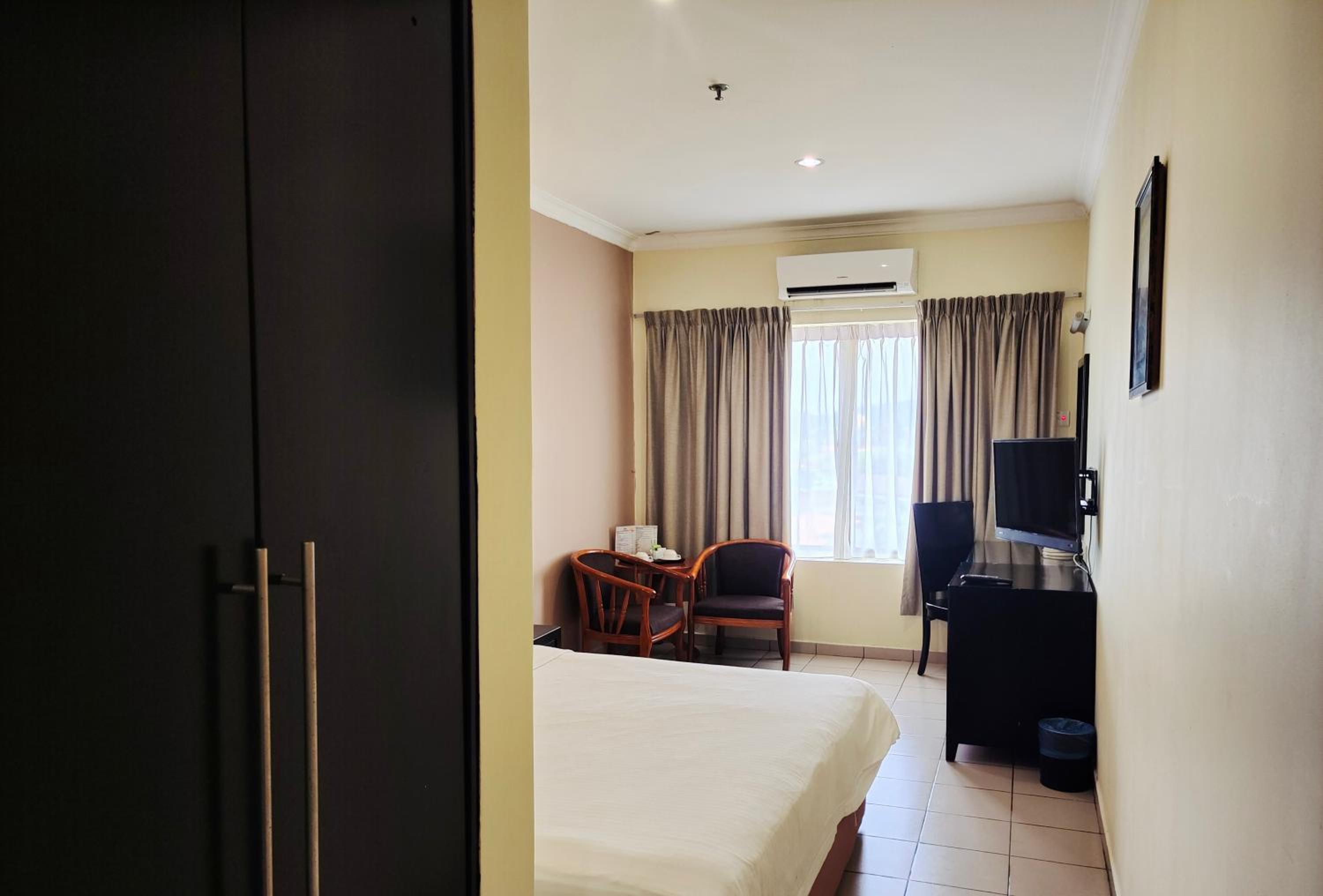 Standard Double Room photo 2
