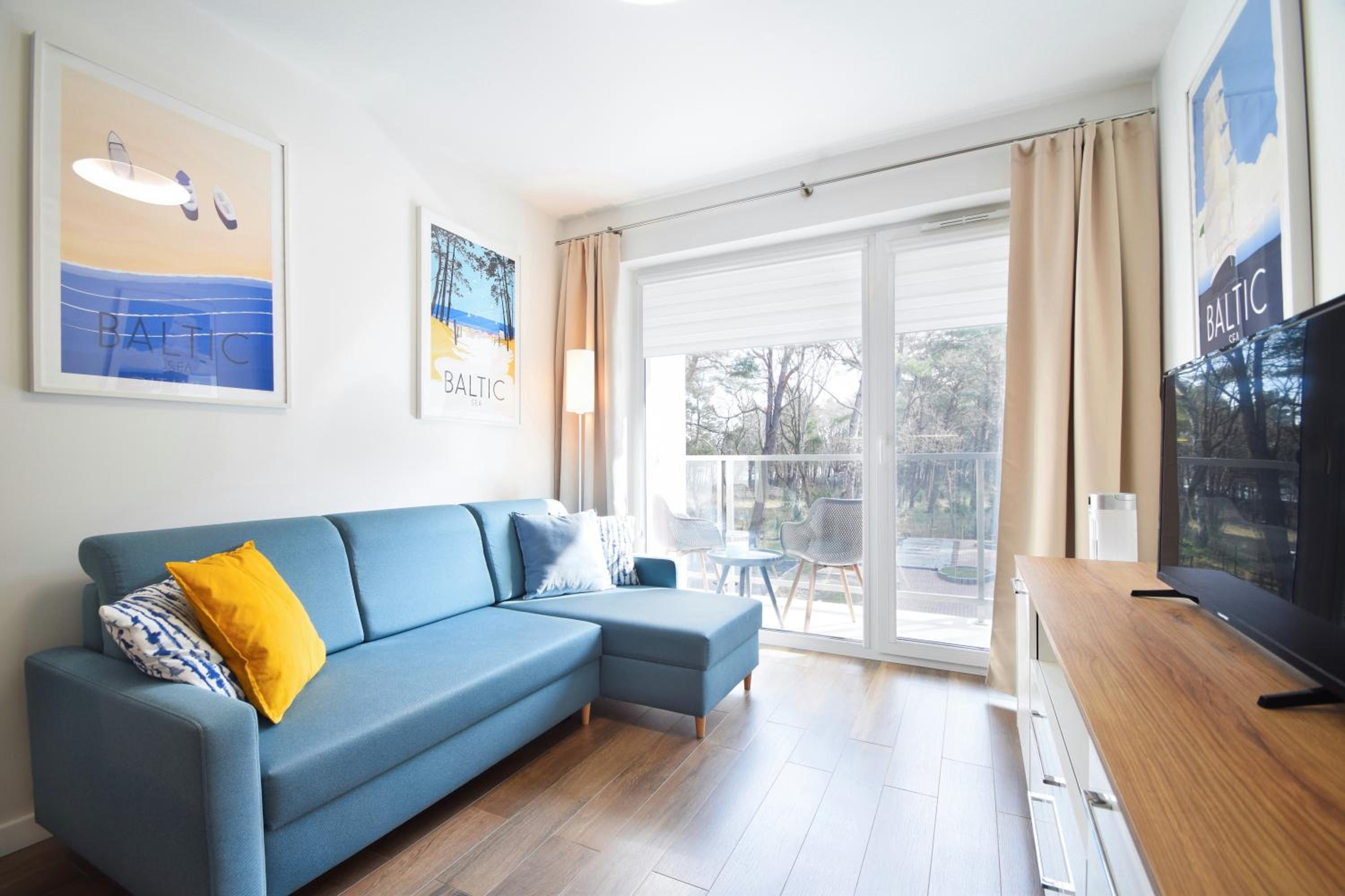 Studio Apartment with Sea View photo 2