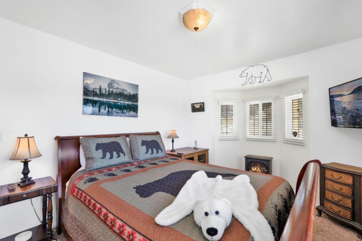 Four-Bedroom House photo 1