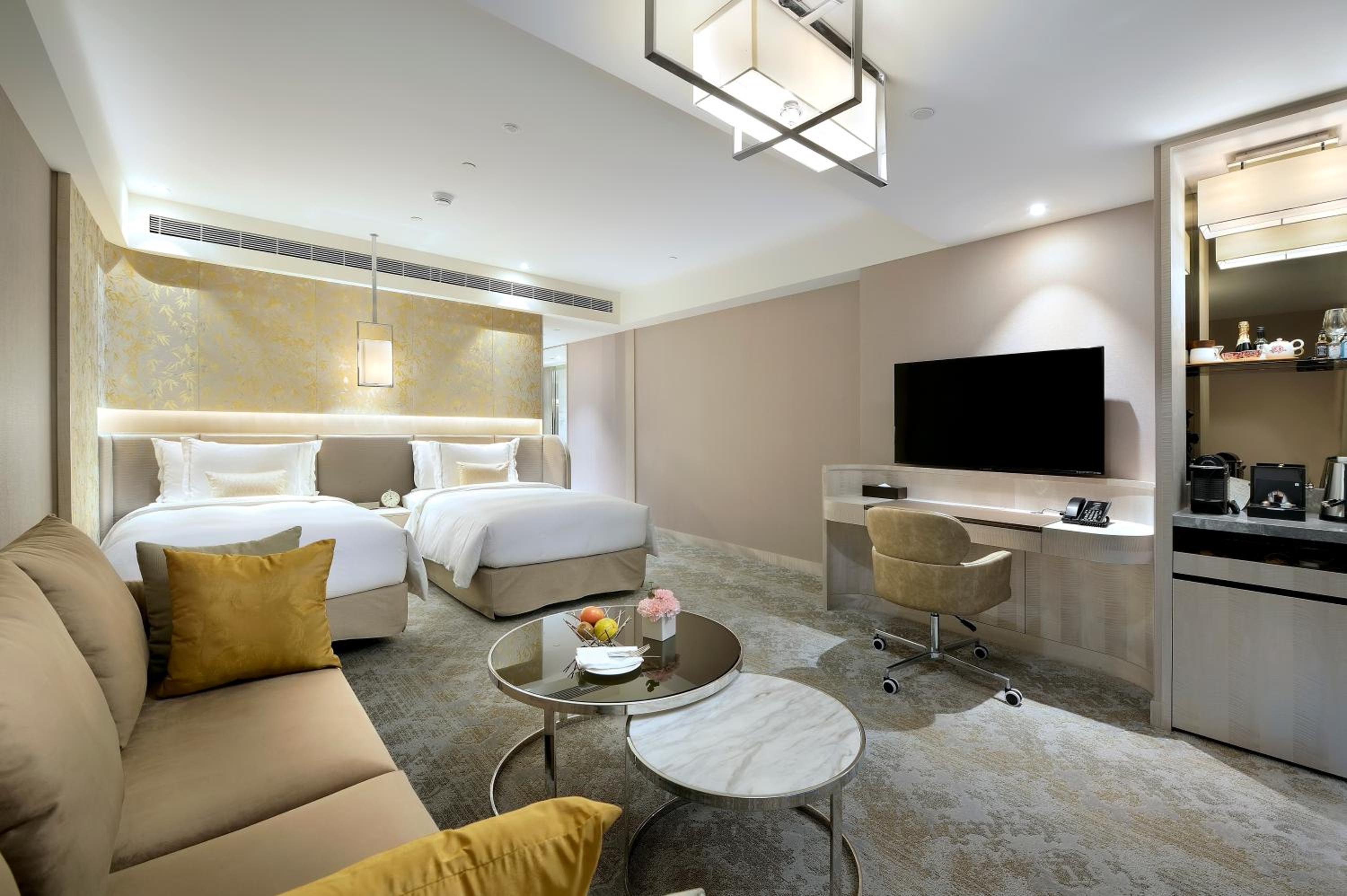 Prestige Twin Room - Photo 4