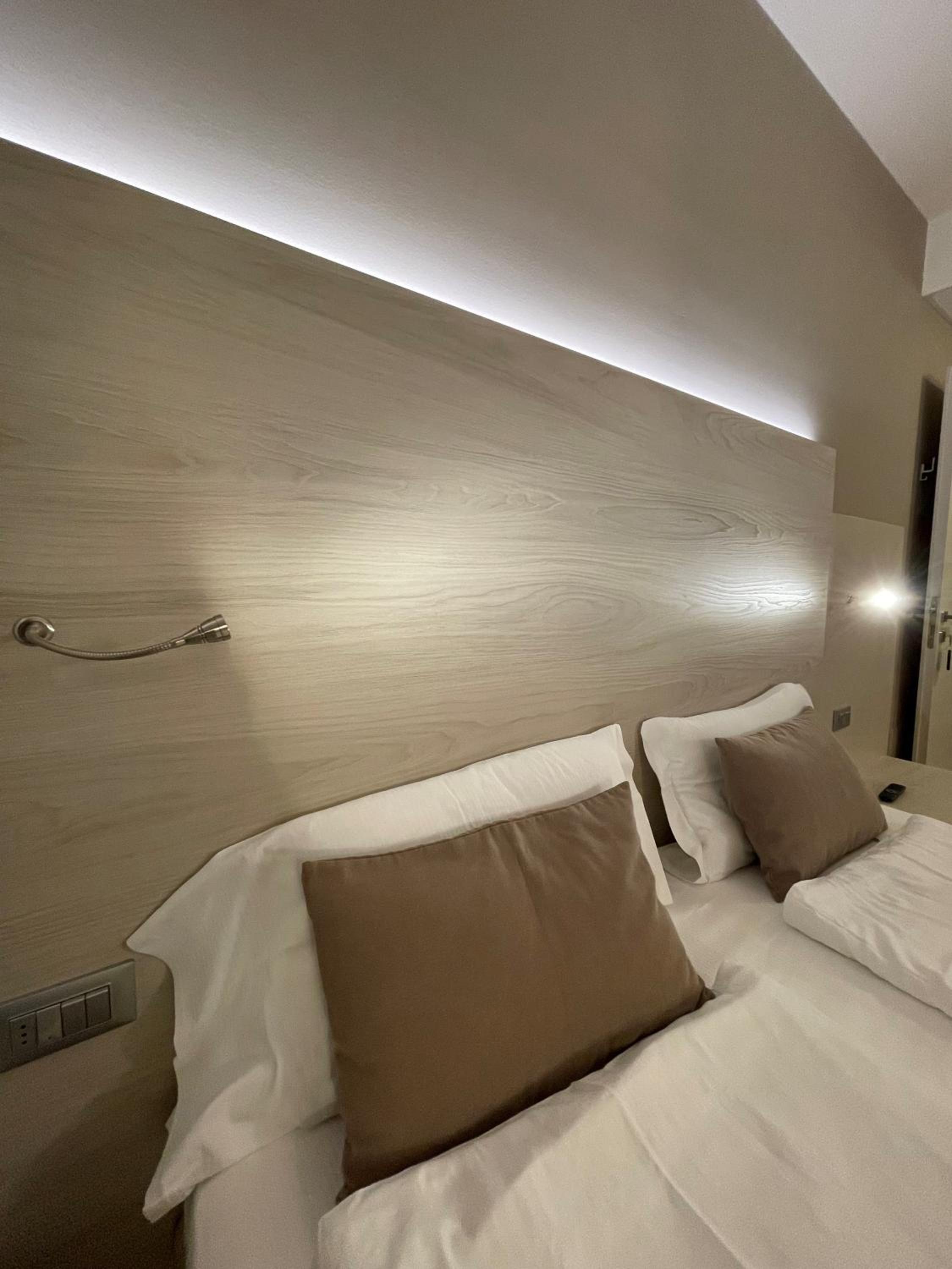 Economy Double Room - Photo 1