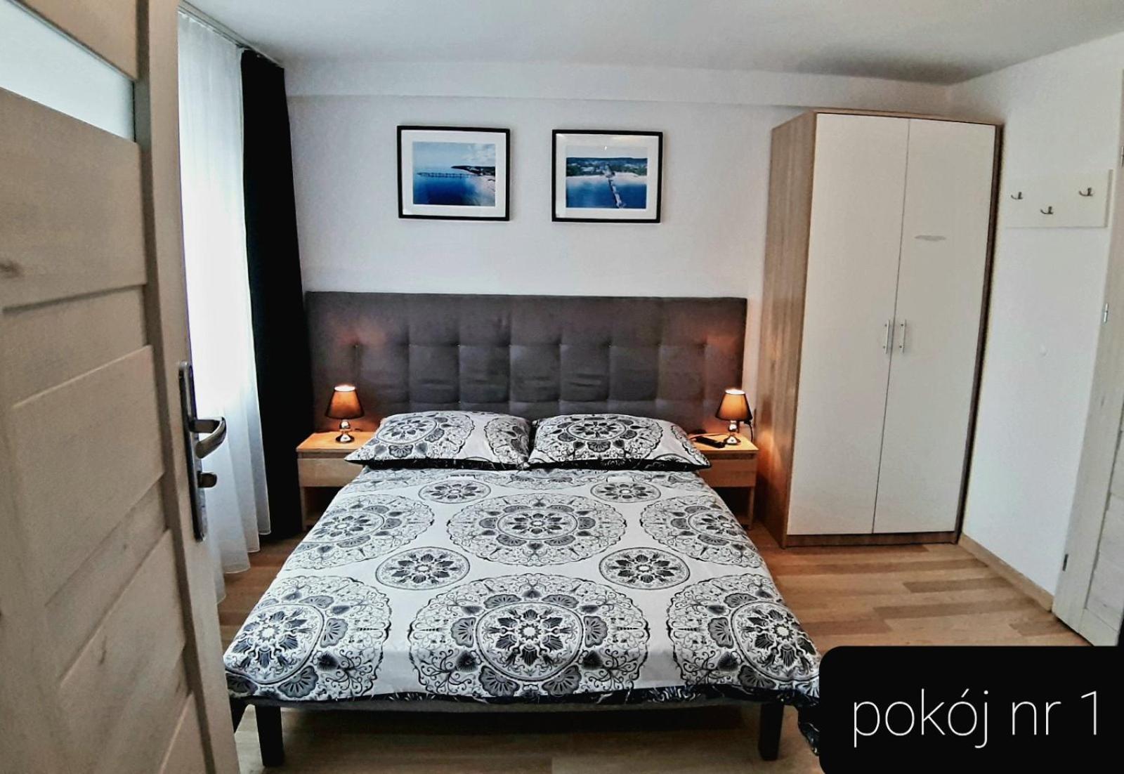 Small Double Room - Photo 6