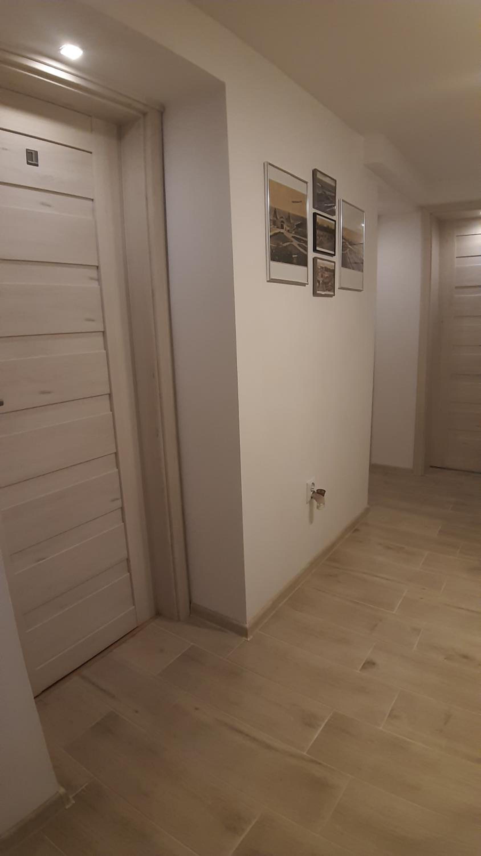 Small Double Room - Photo 1