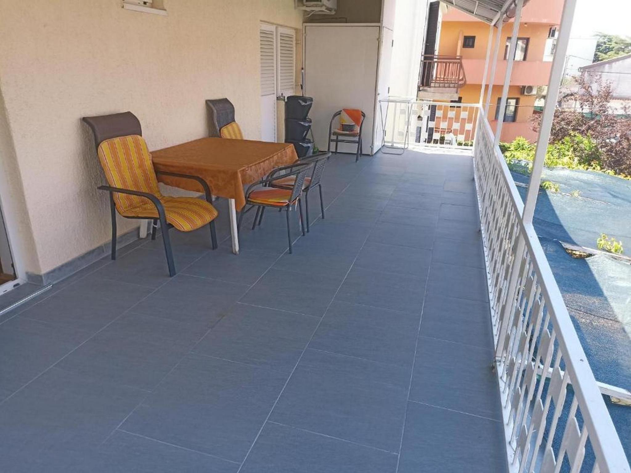 One Bedroom Apartment with Terrace photo 3