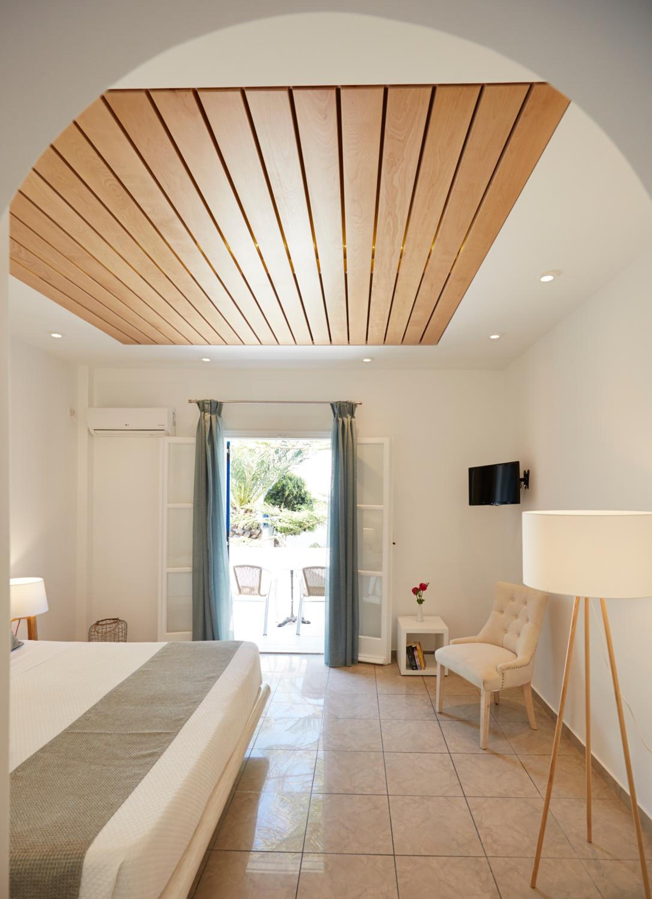 Superior Double Room with Garden View - Photo 6