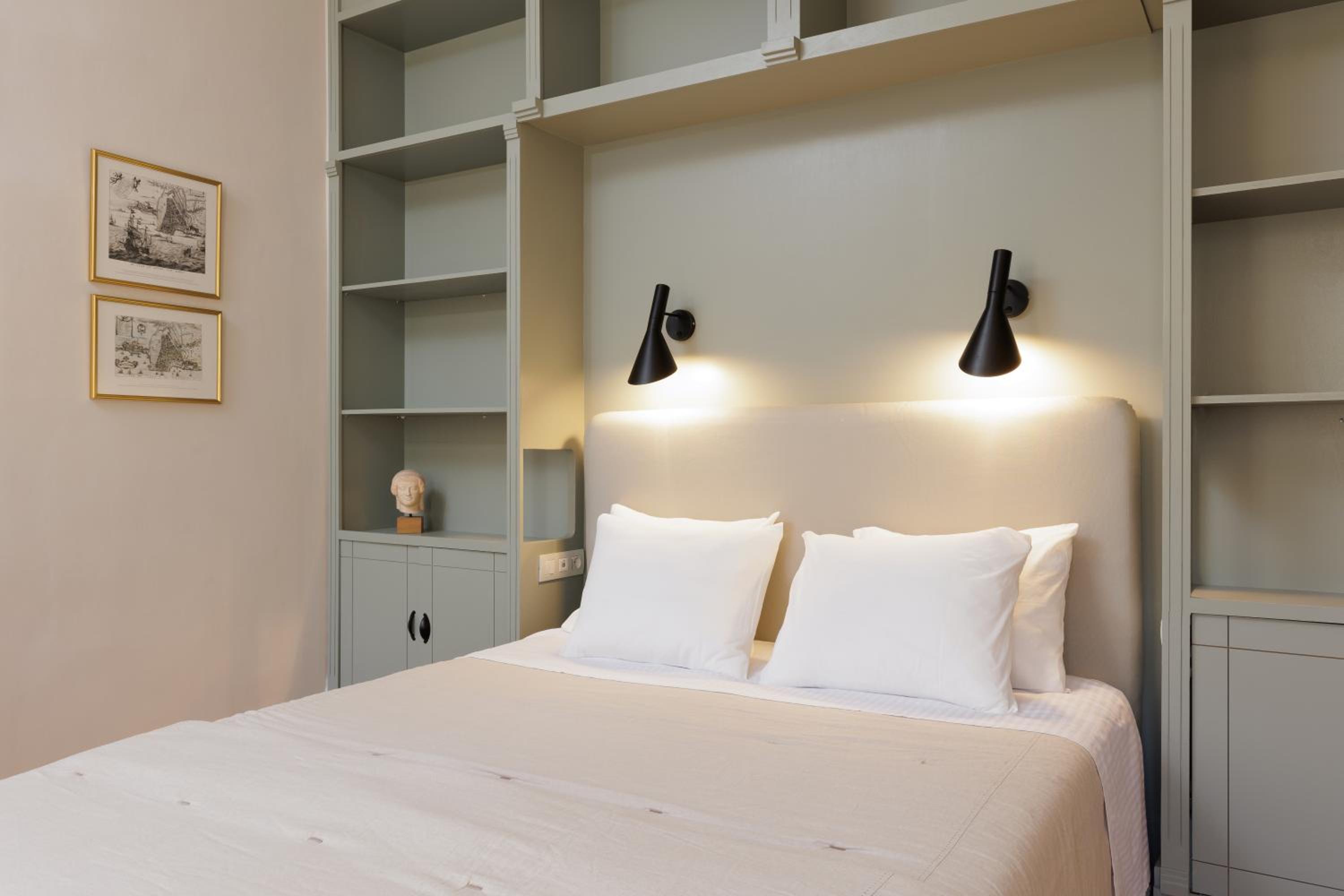 King Suite - Photo 3