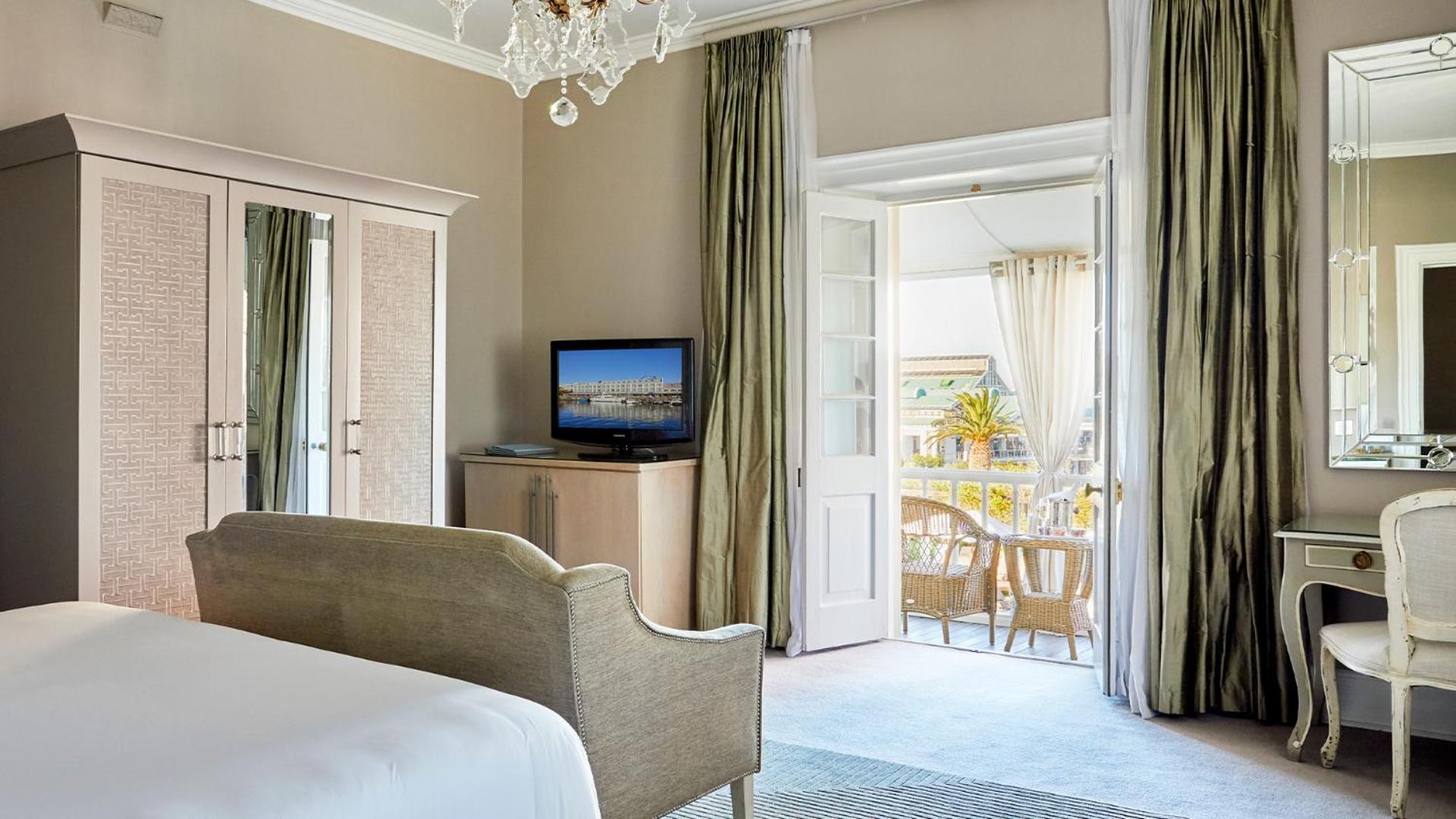 Luxury Double or Twin Room - Photo 17