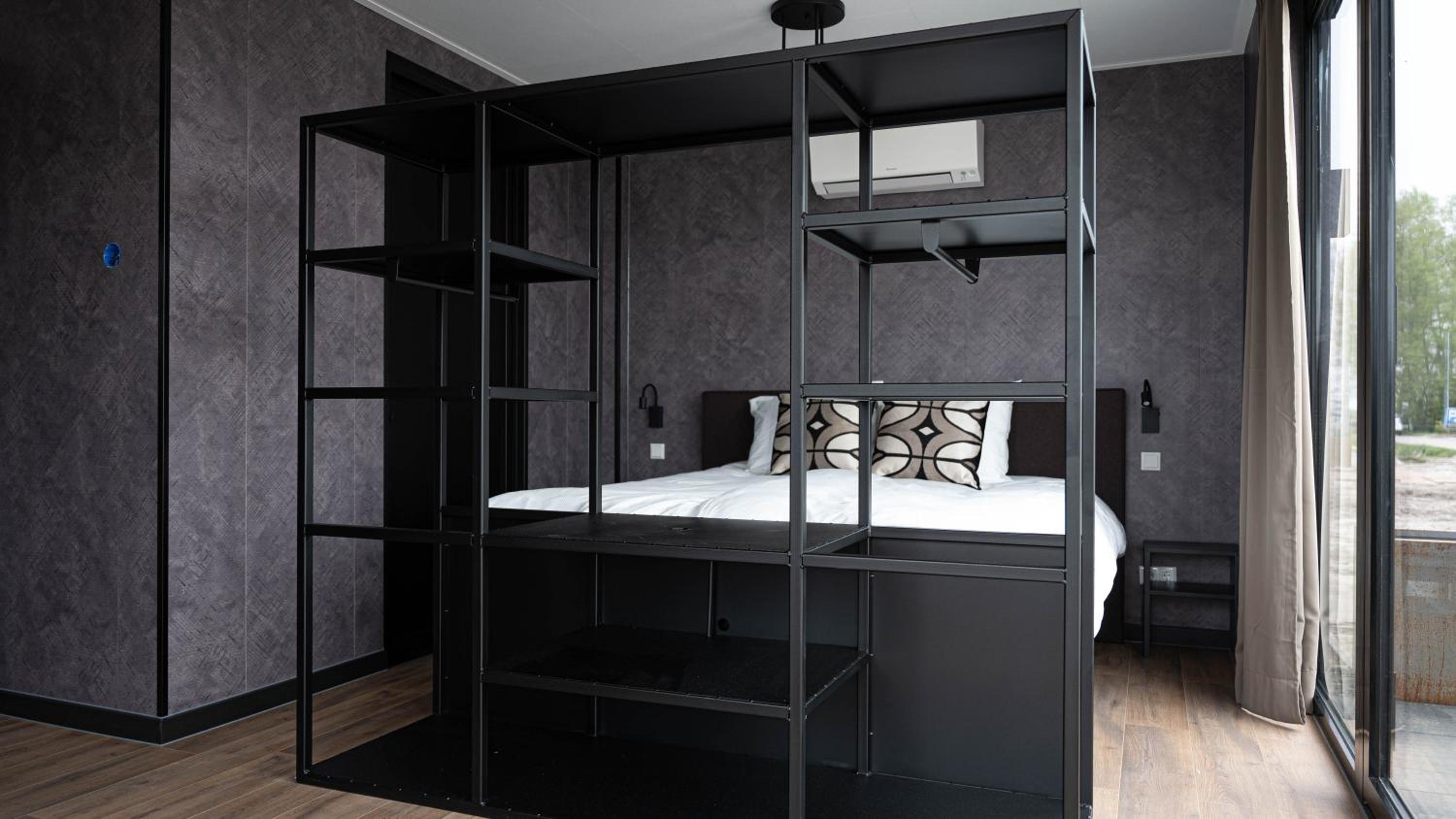 Suite with River View - Photo 2