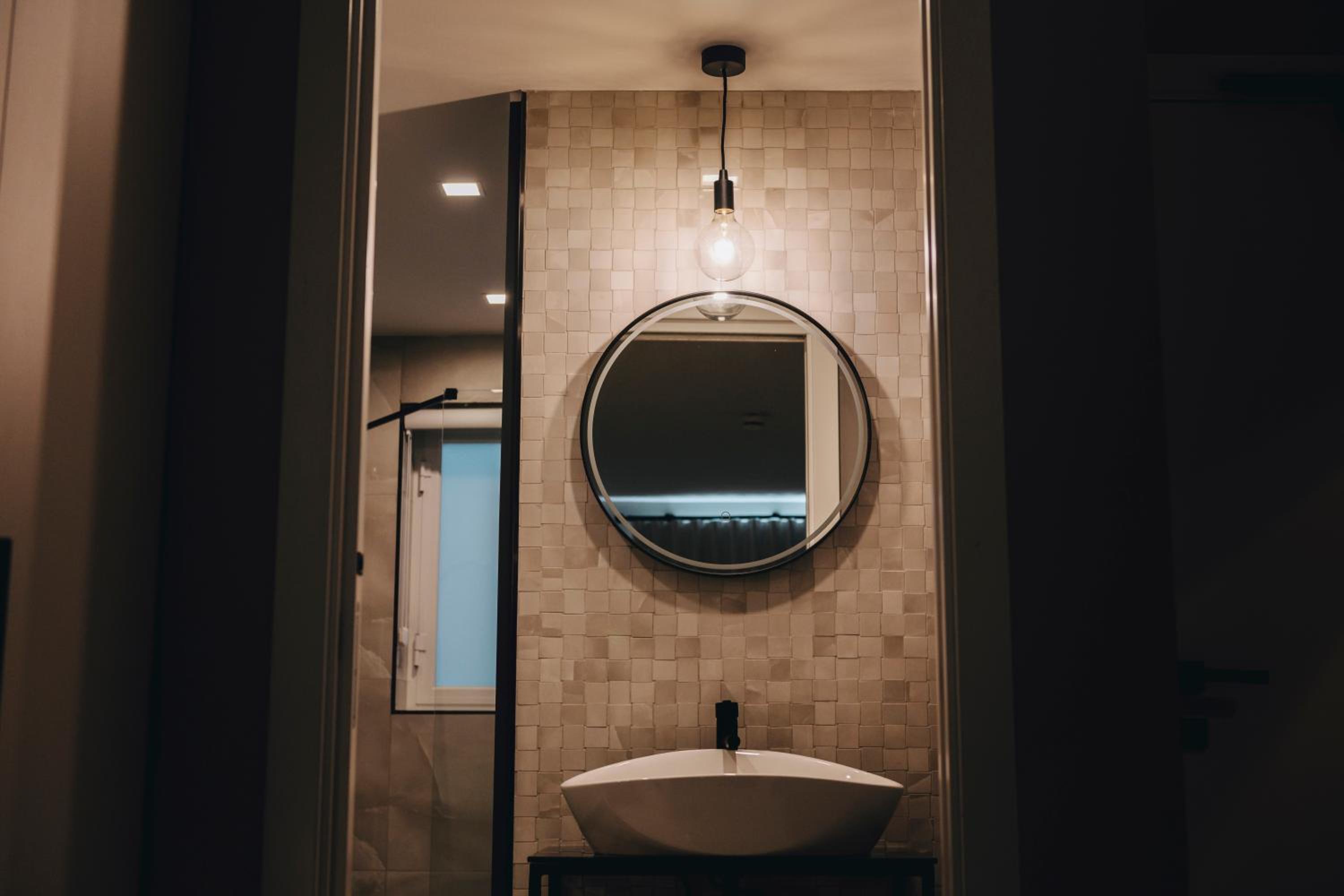 Deluxe Double or Twin Room with Sea View photo 3