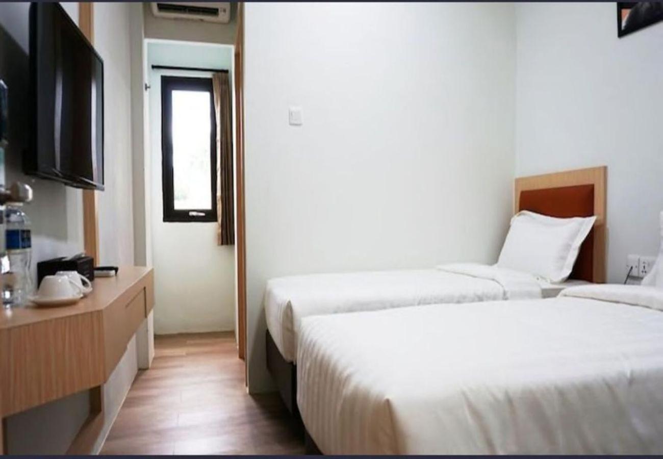 Deluxe Double or Twin Room - Photo 3