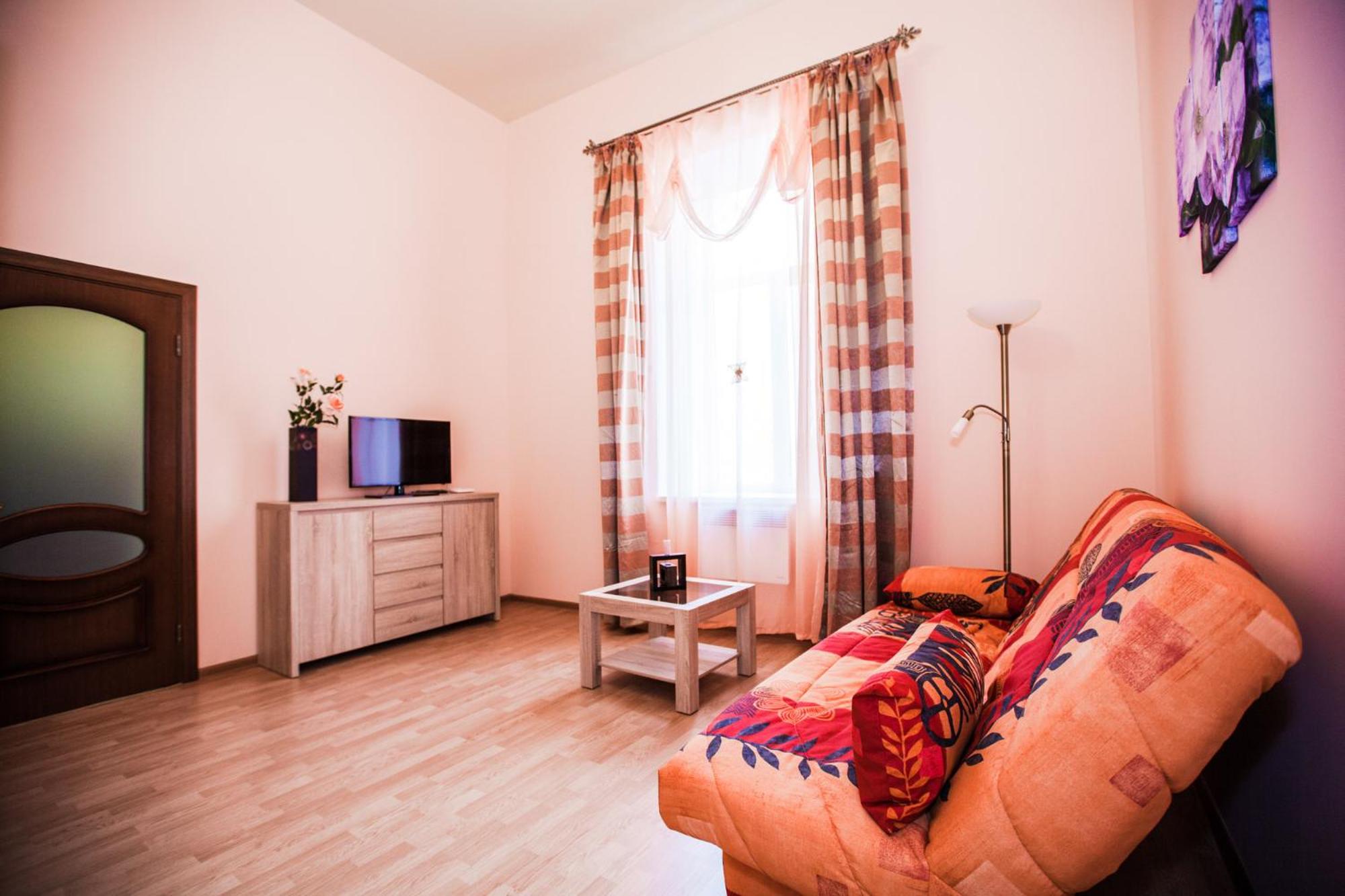 Apartment photo 1