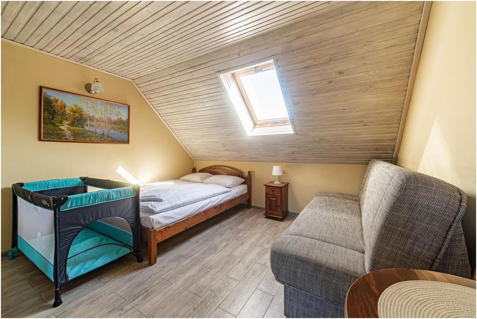 Basic Triple Room photo 1