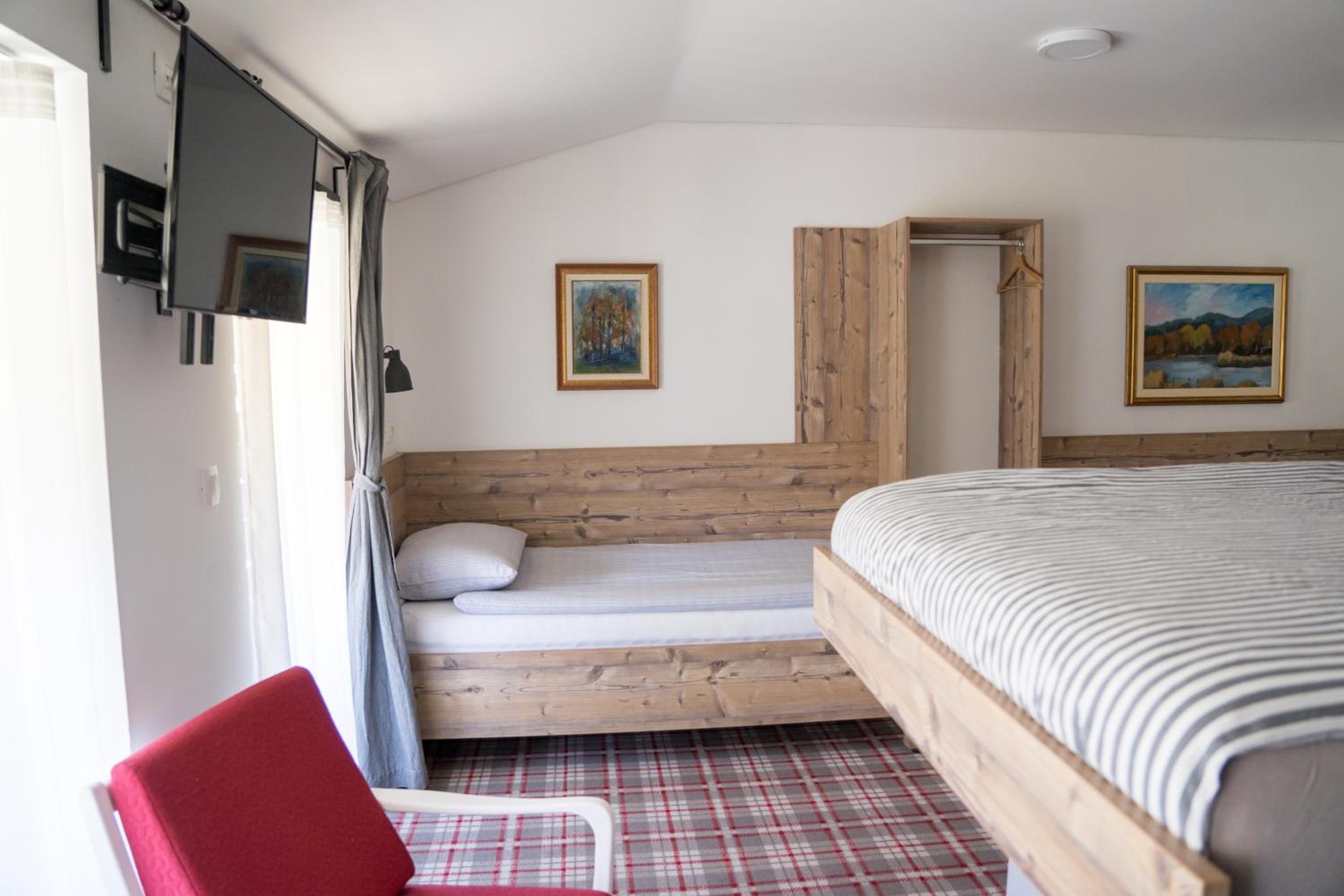 Triple Room with Mountain View - Photo 6
