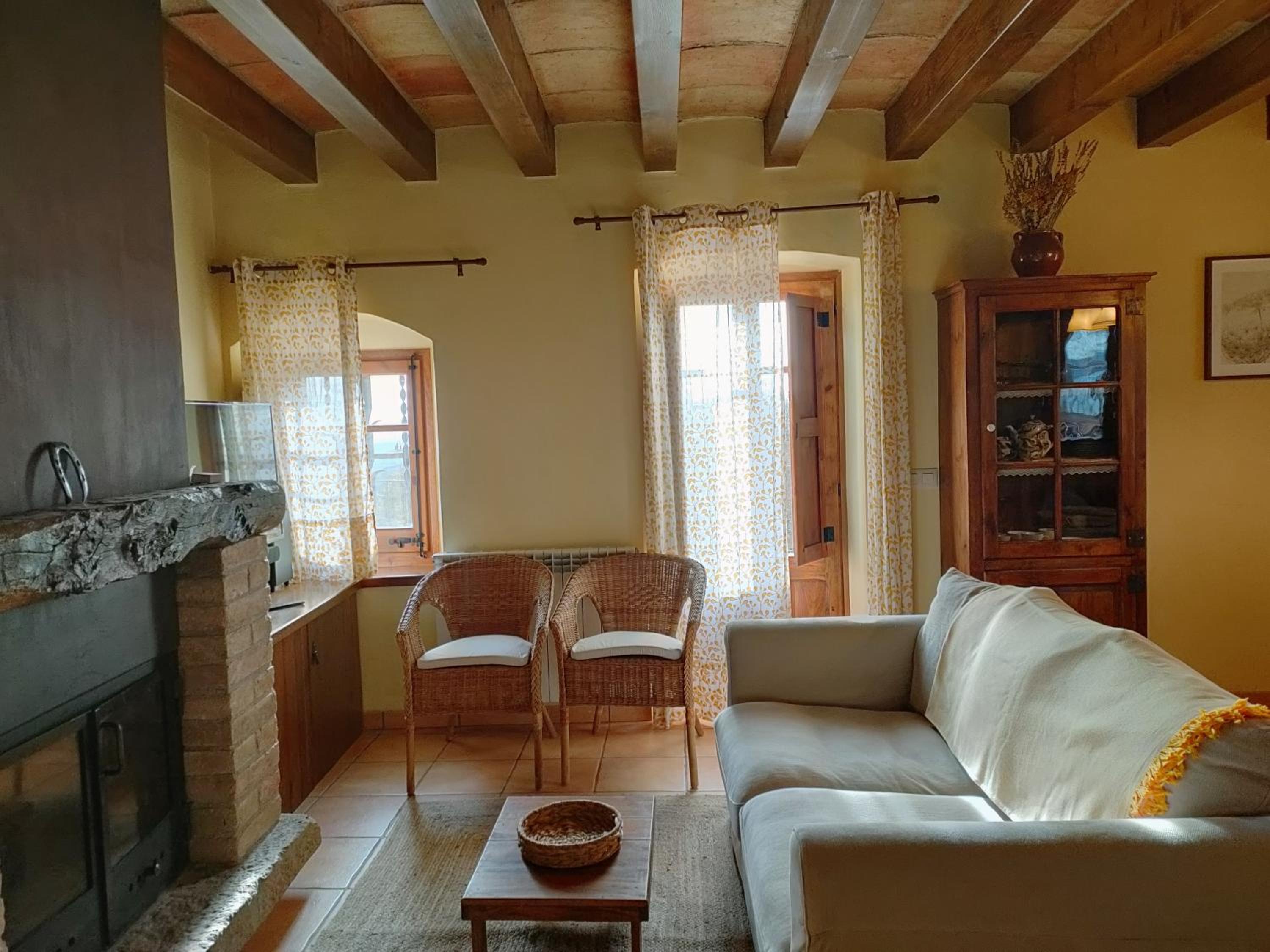Apartamento de Dos Habitaciones con Terraza