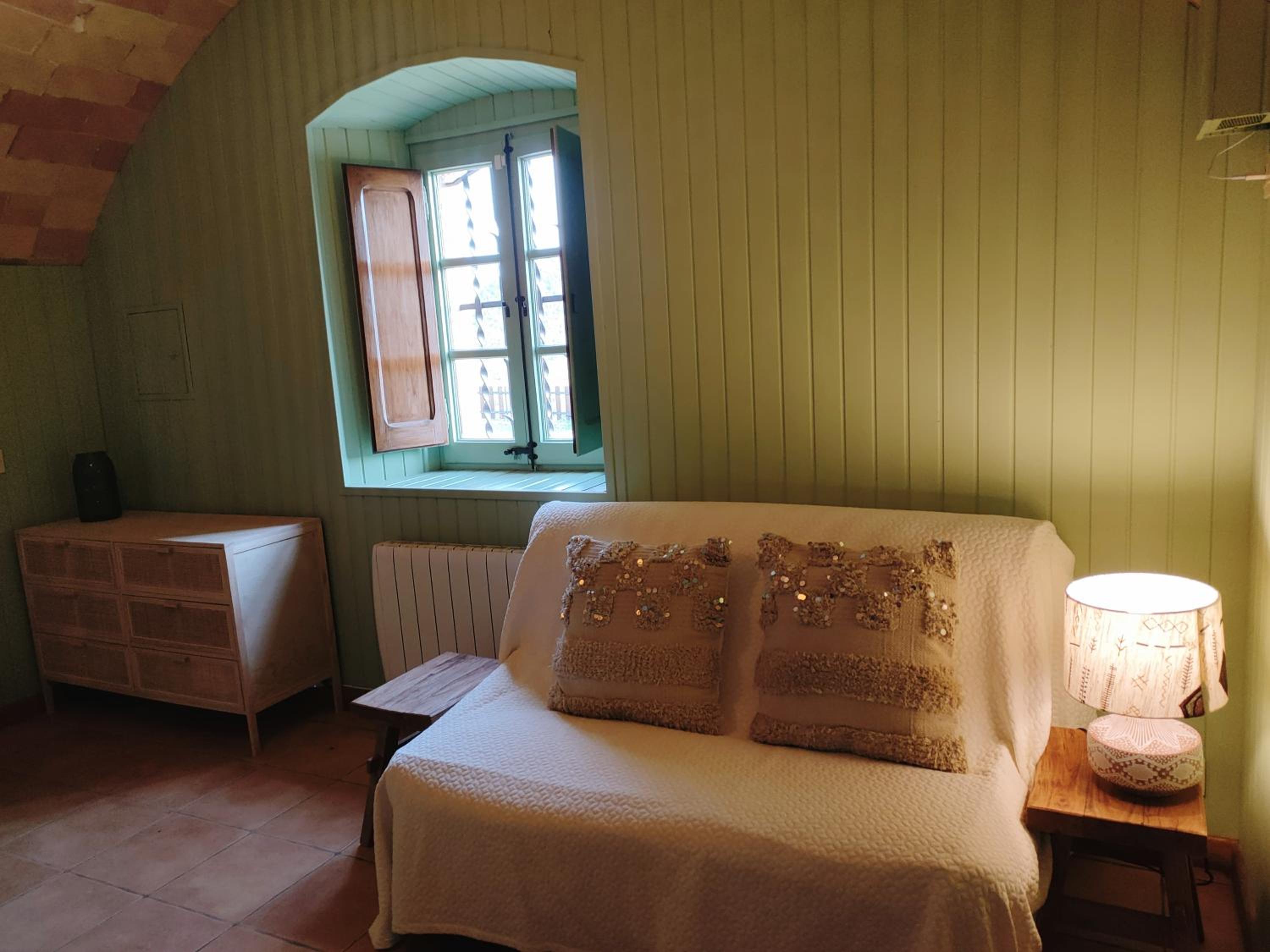 Double Room With Private Bathroom photo 2
