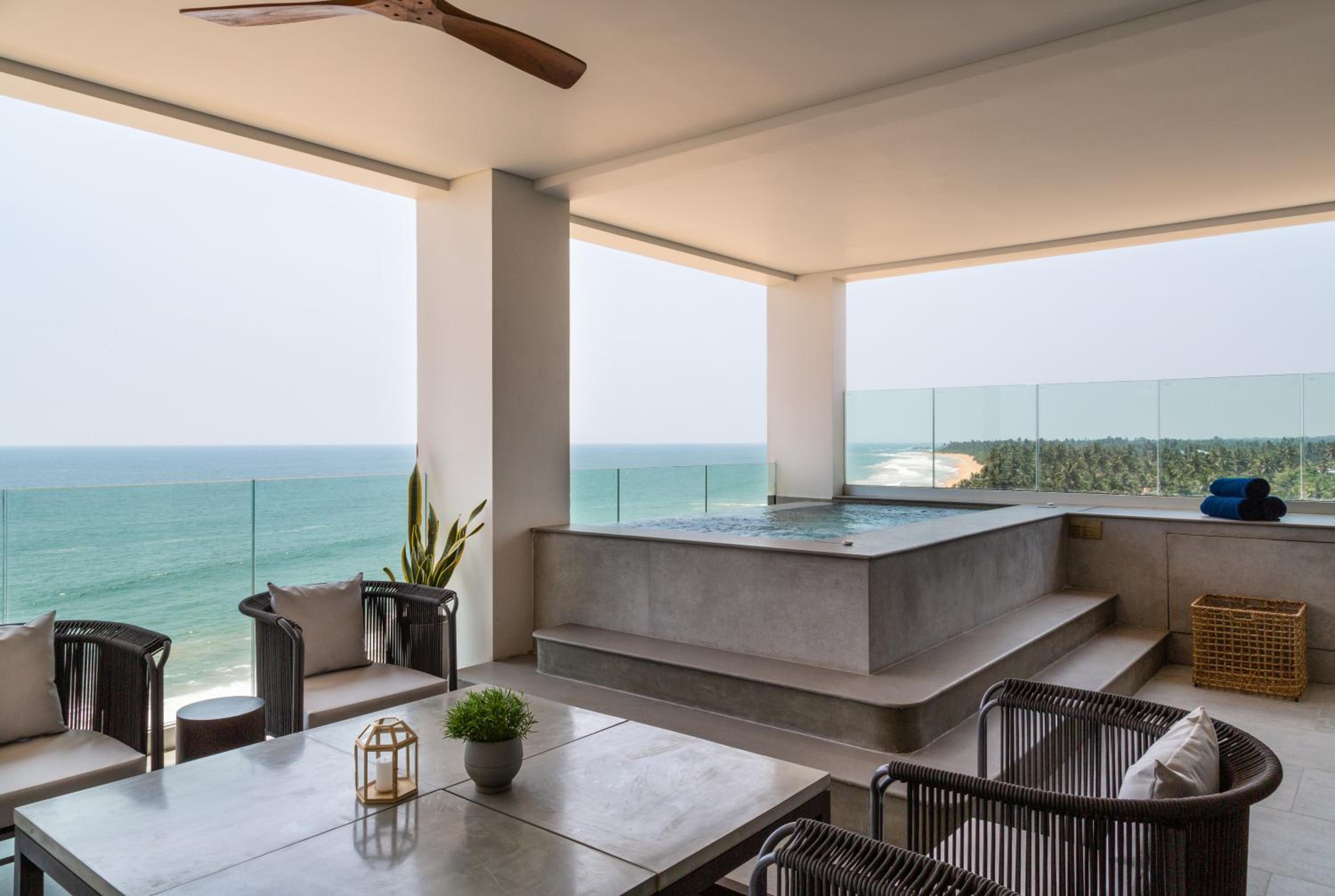 Surf Suite 3 Bedroom Apartment with private plunge pool photo 2