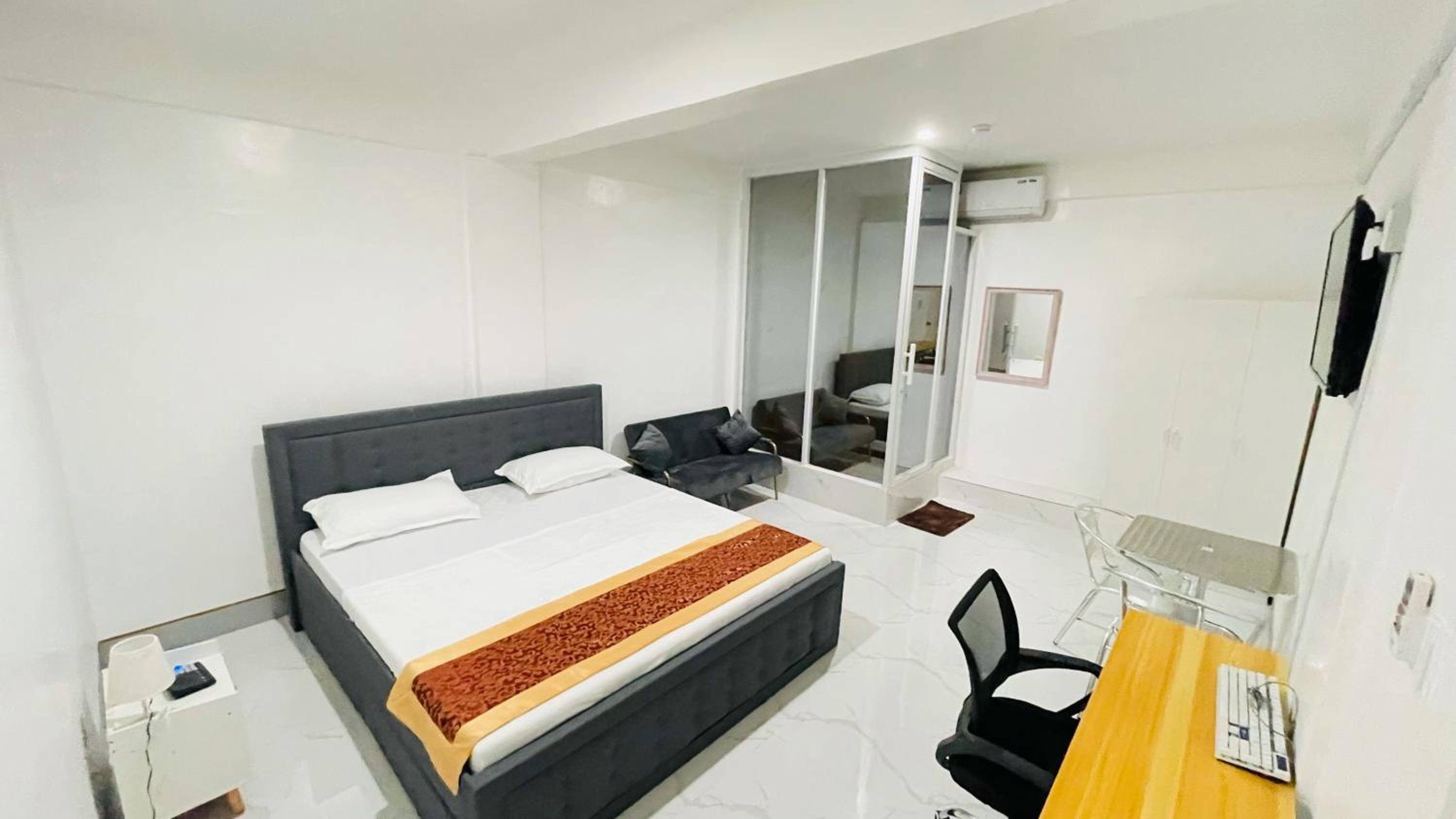 King Suite photo 2