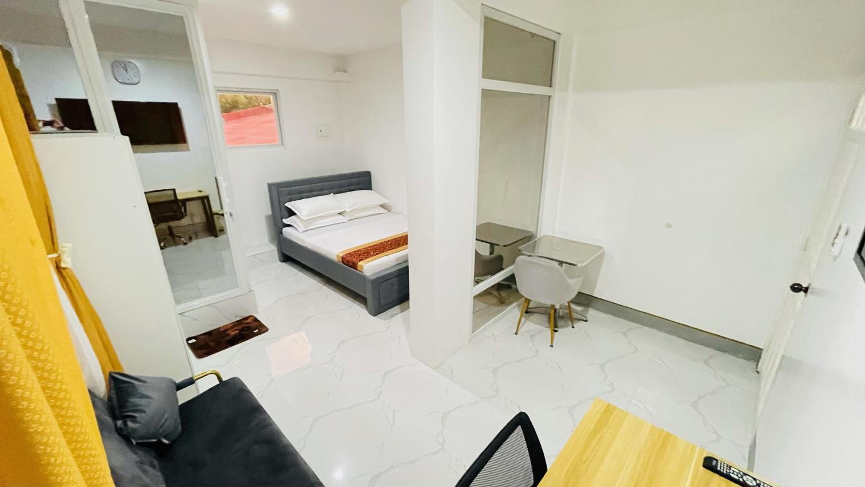Queen Suite